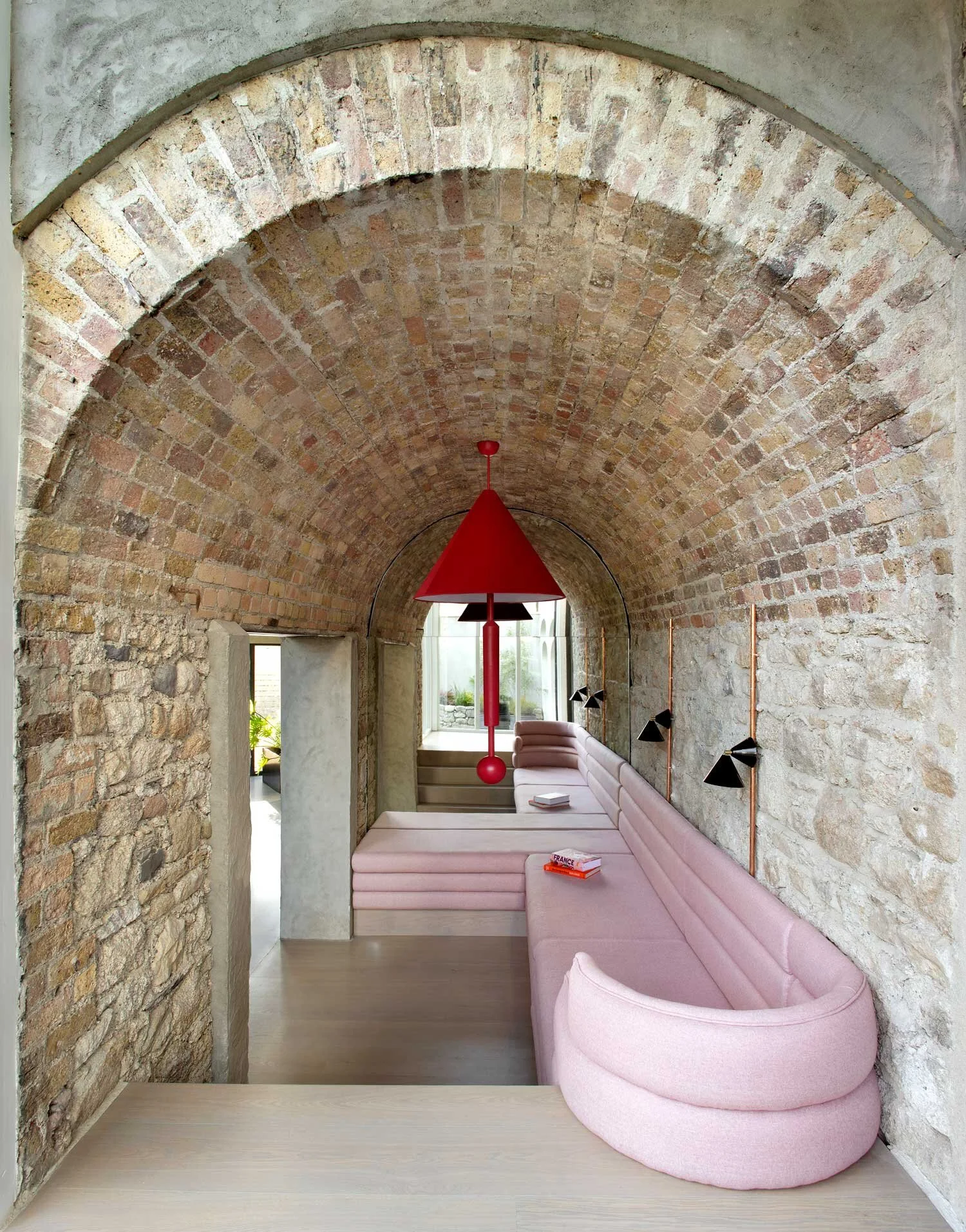 Bolton-Coach-House-Dublin-by-Kingston-Lafferty-Design-Yellowtrace-01.jpg