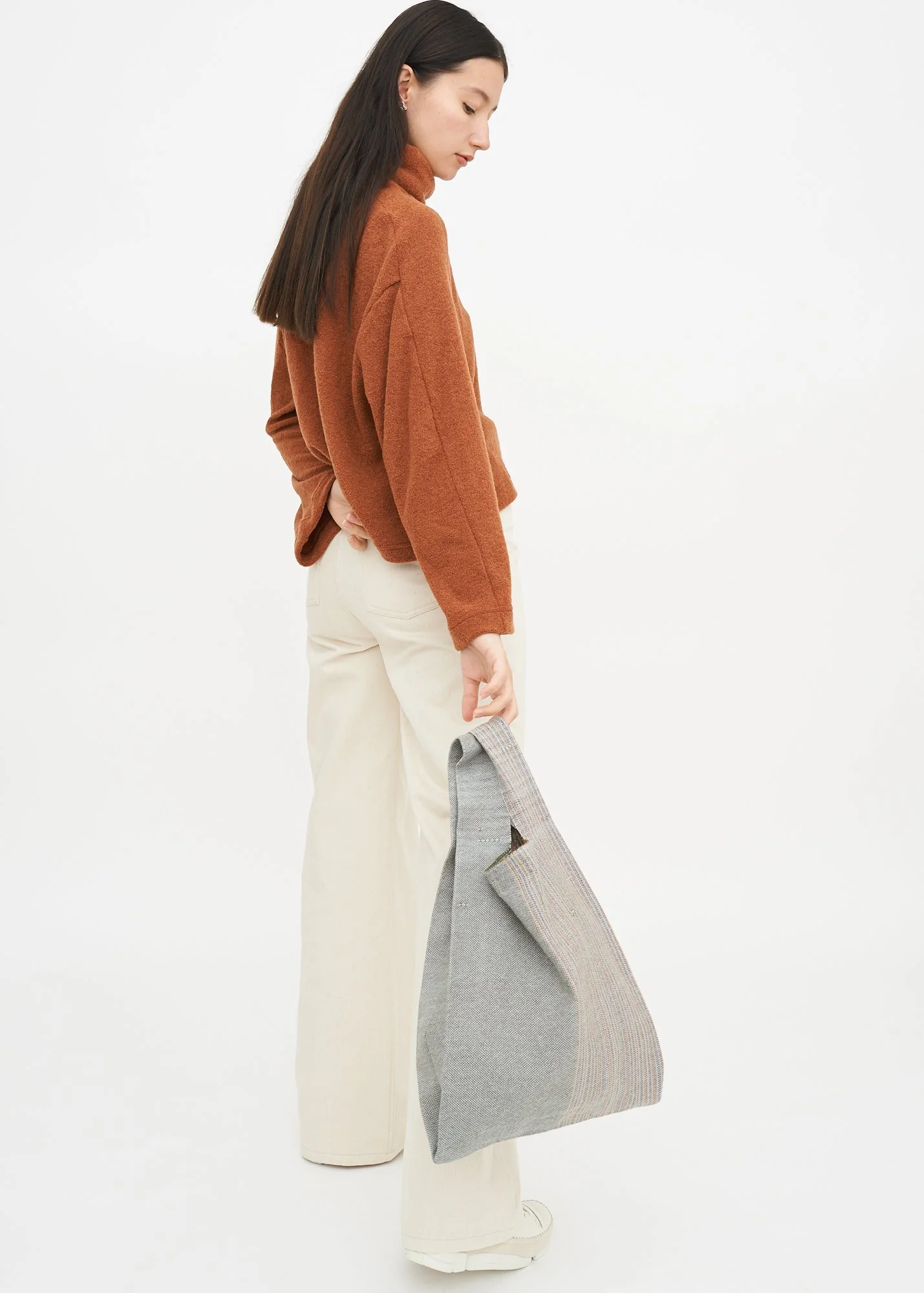 TEXTILE DESIGN | Georgina Whigham, Woven Bag Series. Photo - Victoria Zschommler . Styling - Nat Turnbull.