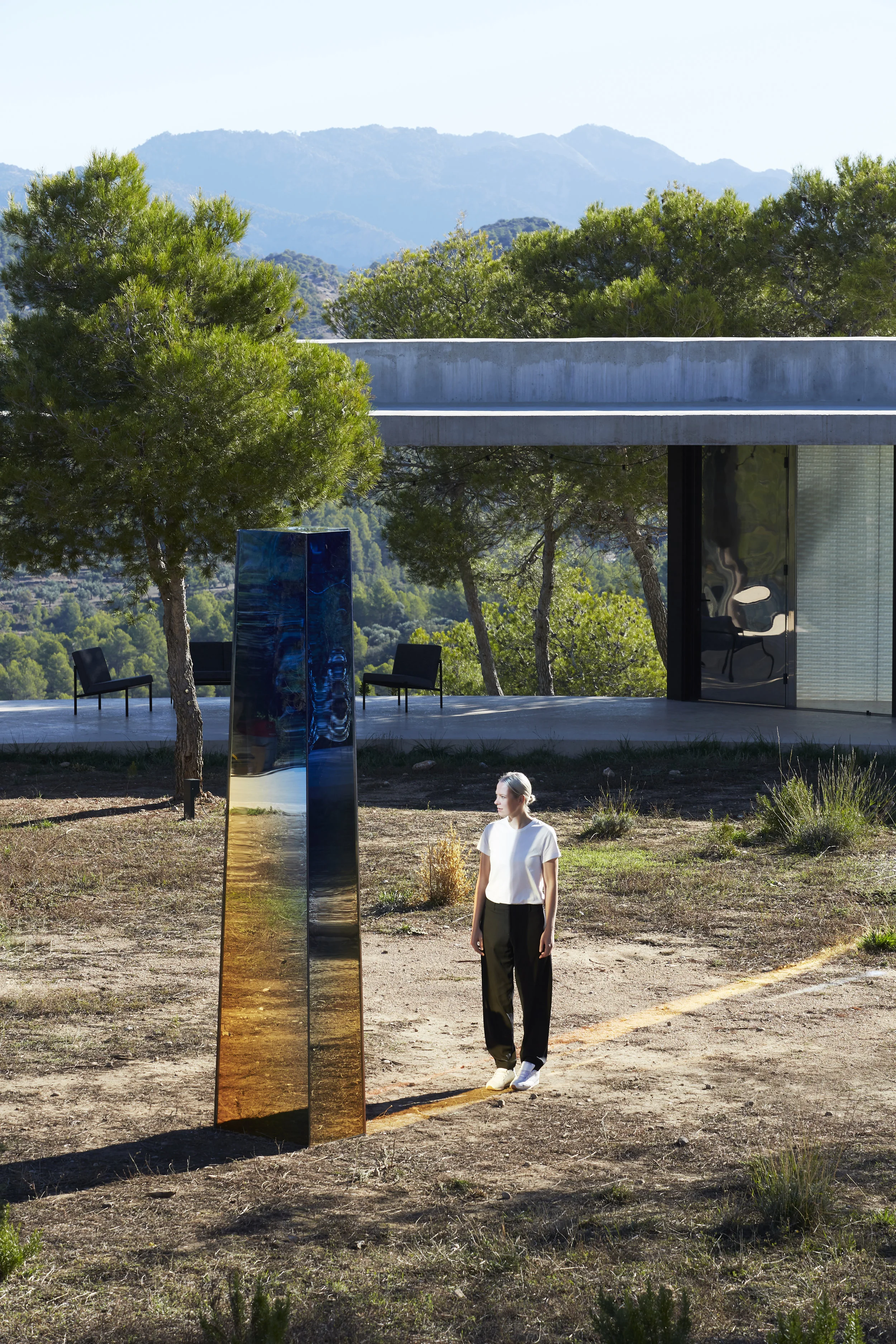 SOLO SUNDIAL INSTALLATION | Sabine Marcelis . Photo - Mariluz Vidal .