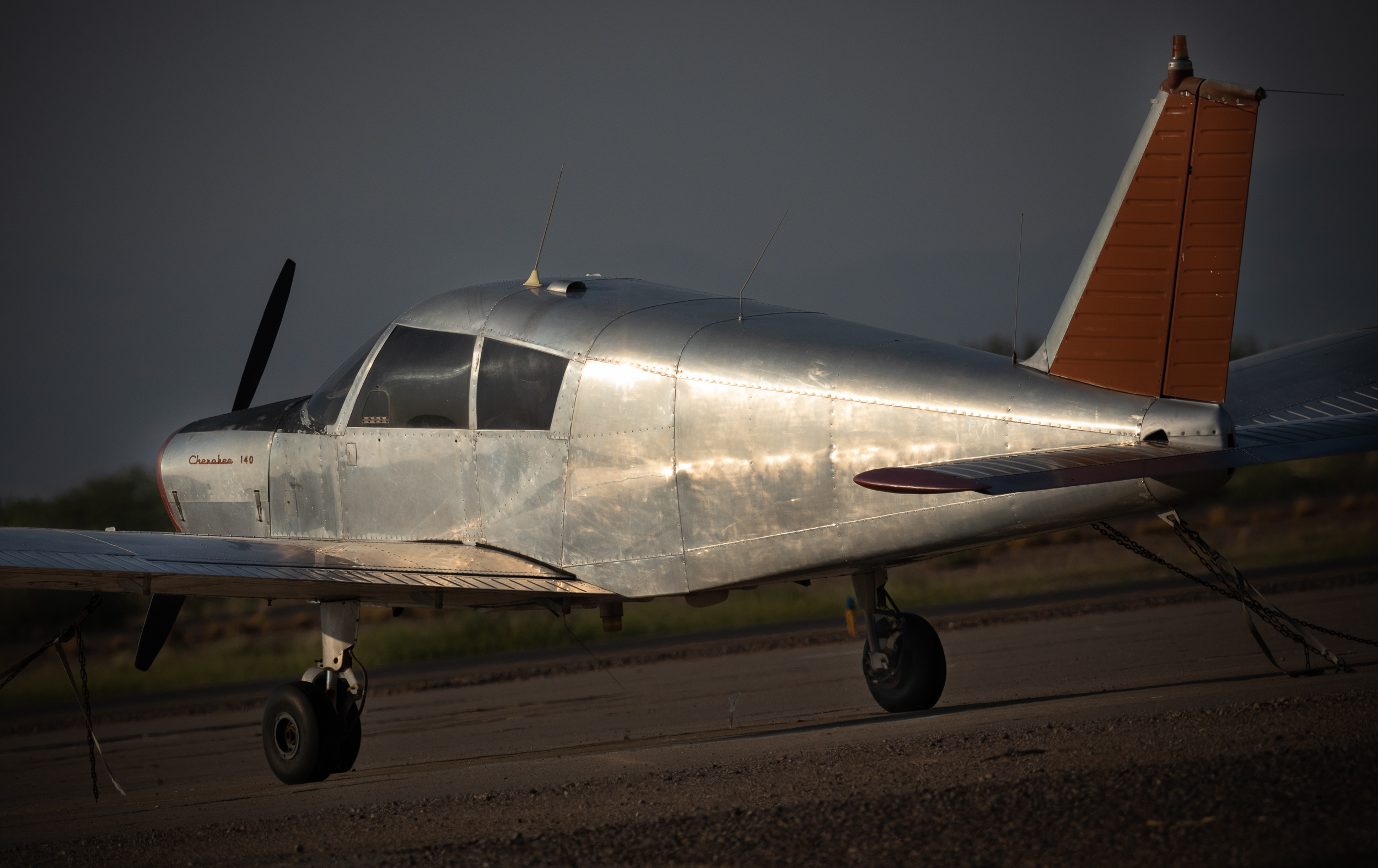 Cherokee 140