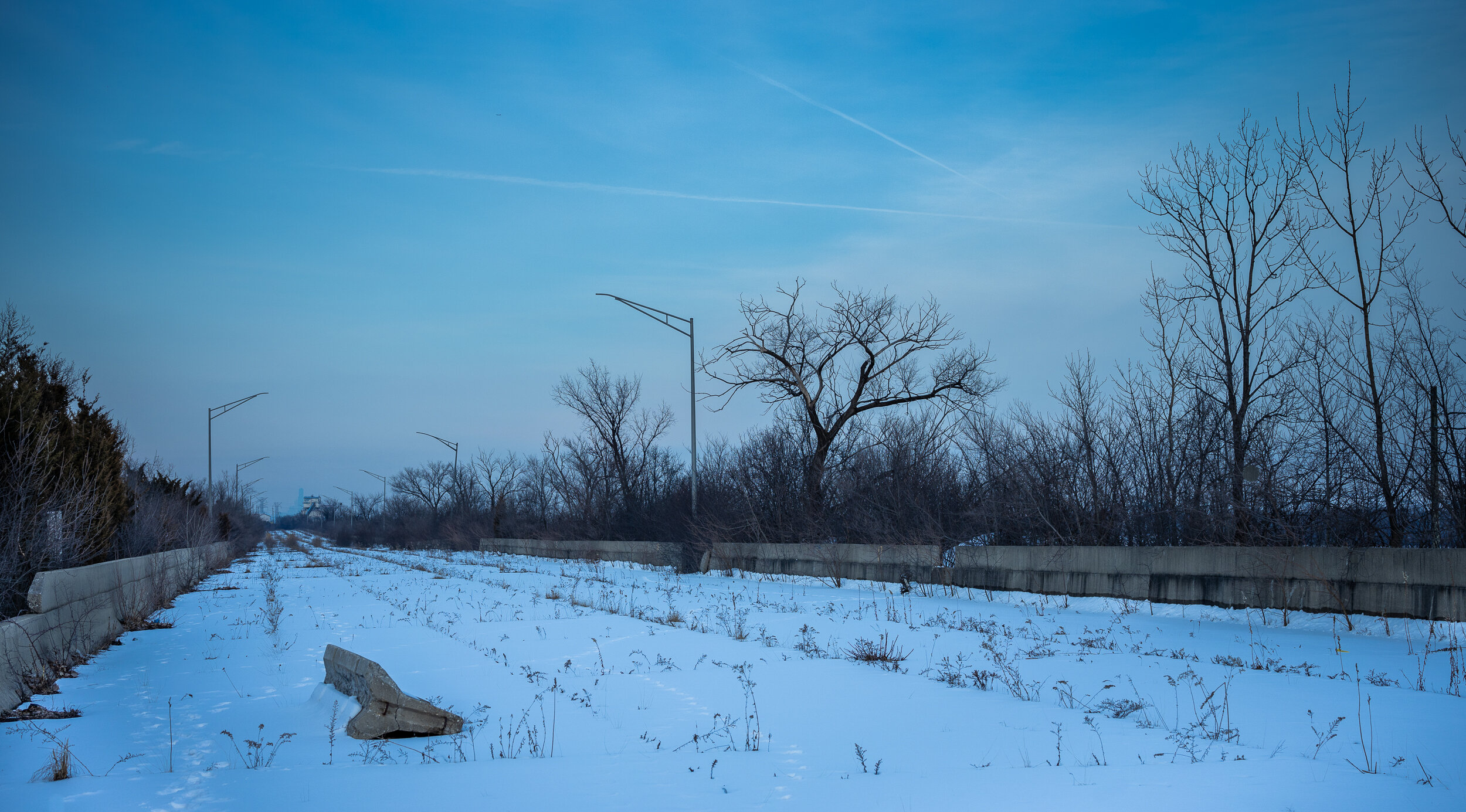 Abandoned roadway in Chicago suburbs