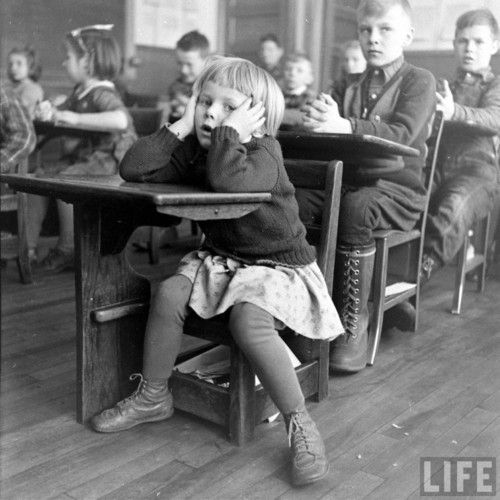This is what it looks like on the last day of school, waiting for the bell to ring. 