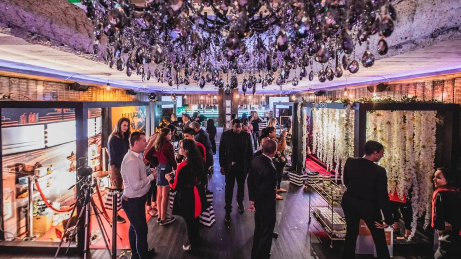 Art Week Activations: Producing Immersive Brand Experiences, Luxury Hospitality, and Creator Moments