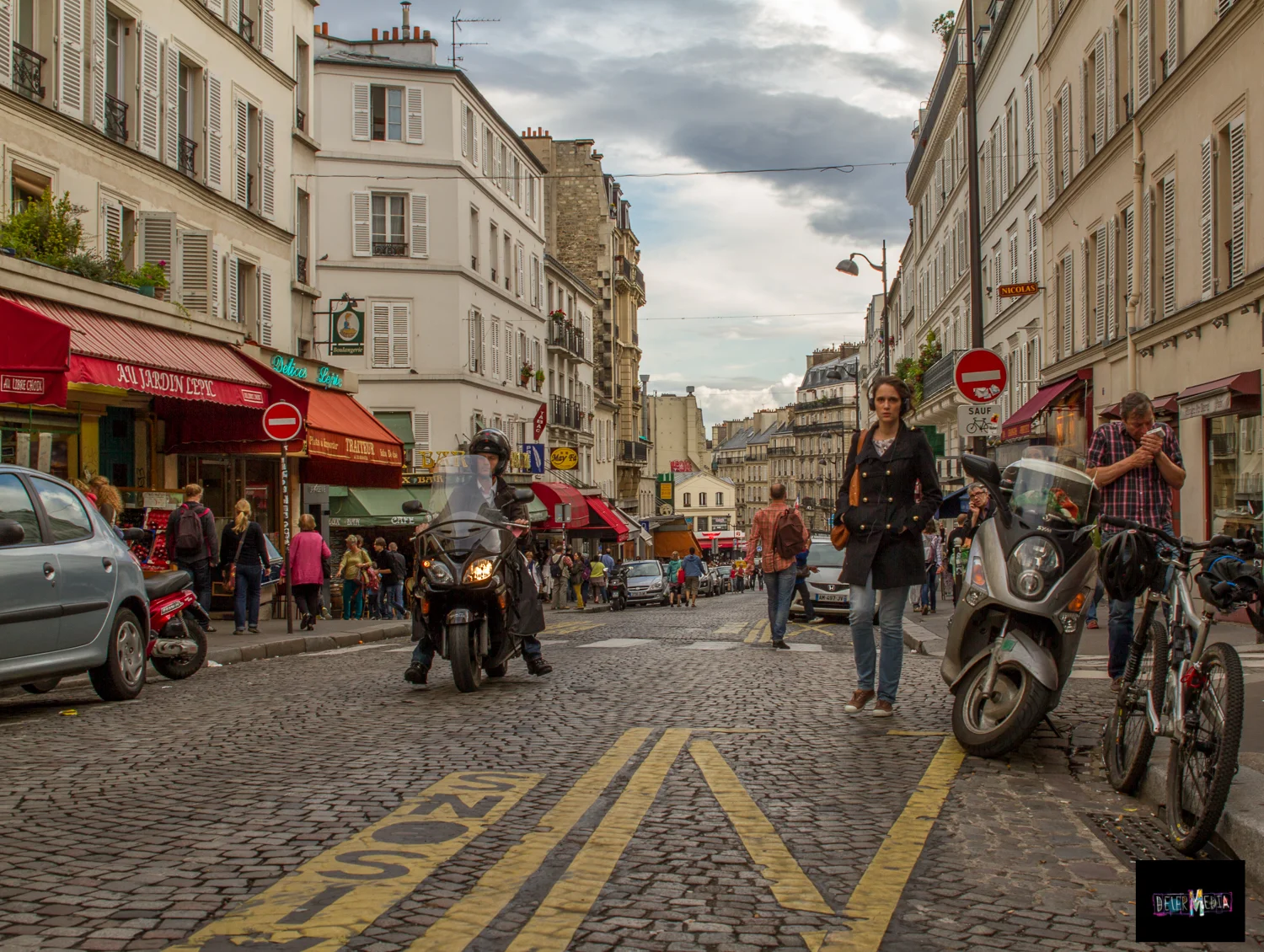 walkparis.STREET.jpg