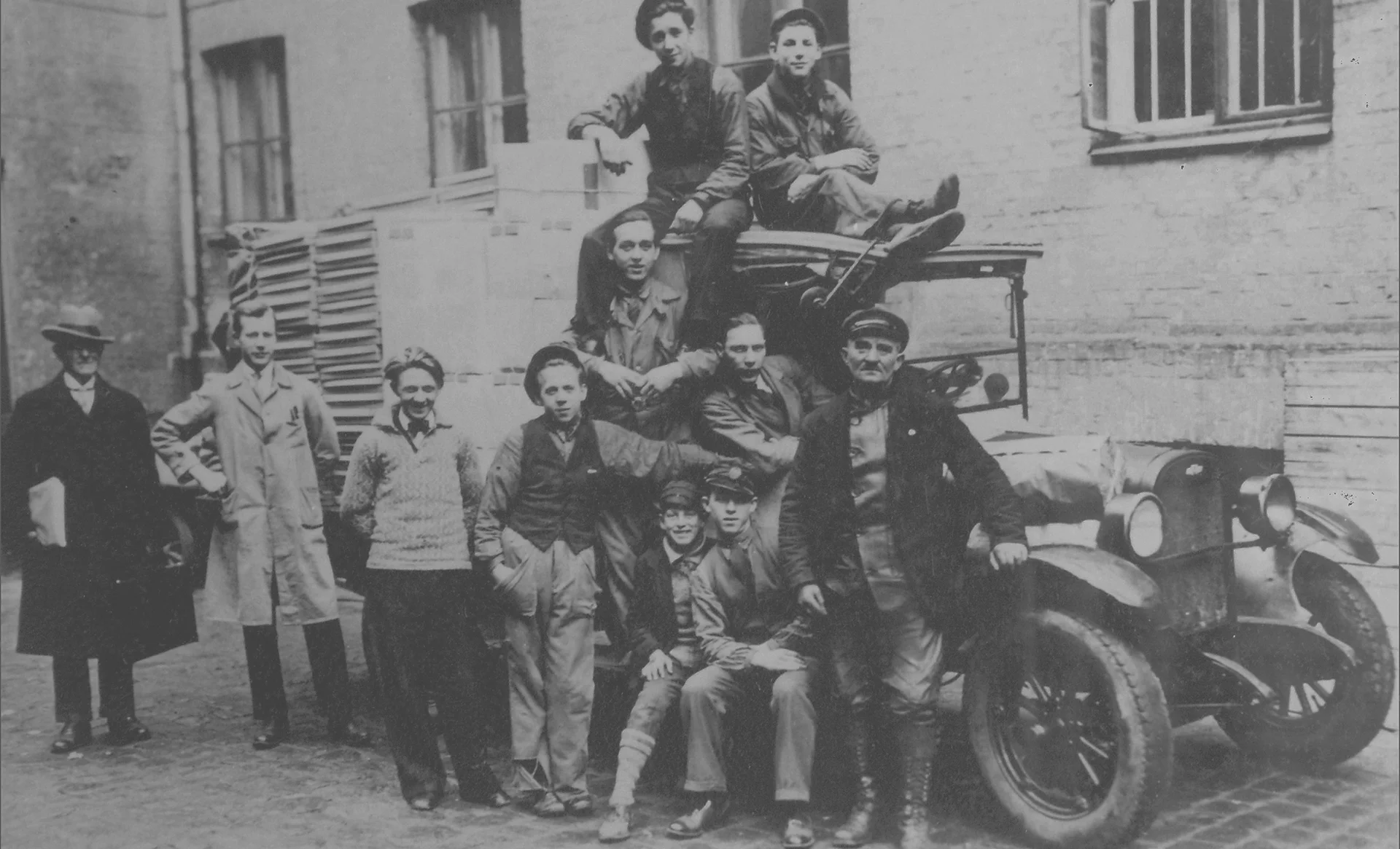 historia_bak_1920.jpg