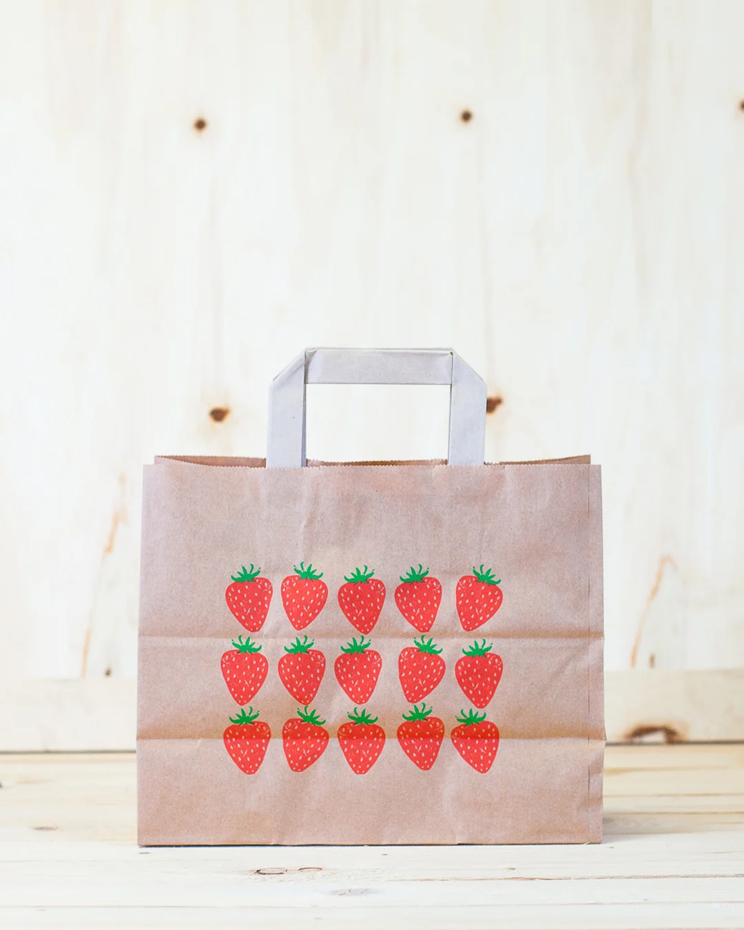 Paper-Strawberry (500st/fp)