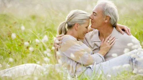 Sixty-and-Me-5-Do-Men-Look-at-Sex-After-50-Differently-than-Women.jpg