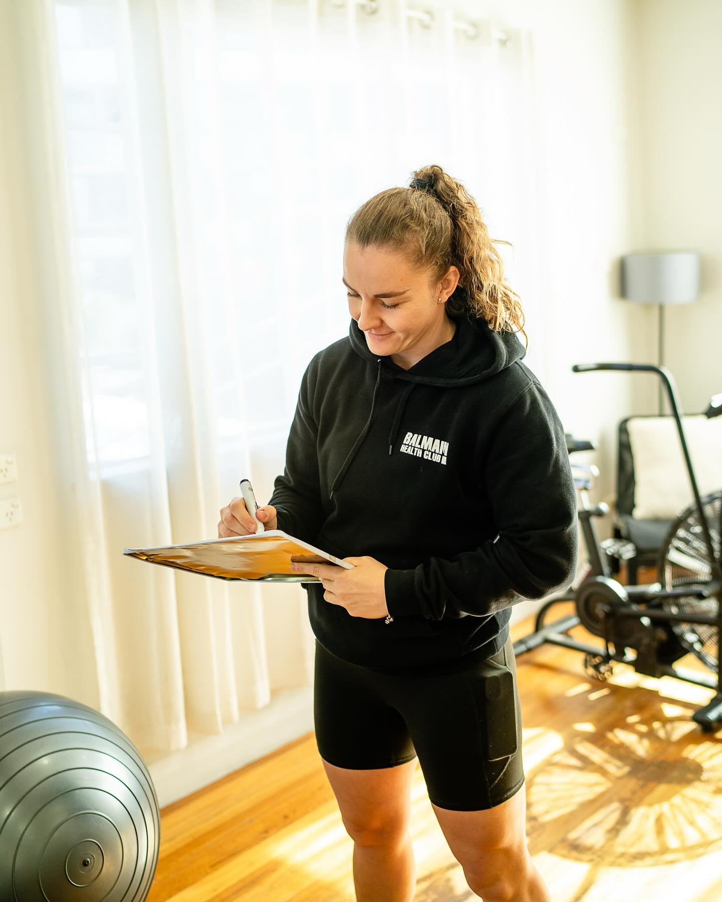 Caption this : Petra is &hellip; 🤣😇
.
.
.
#tailoredprograms #balmainhealthclub #balmainfitness #rozelle #rozellegym #balmaingym #innerwestsydney