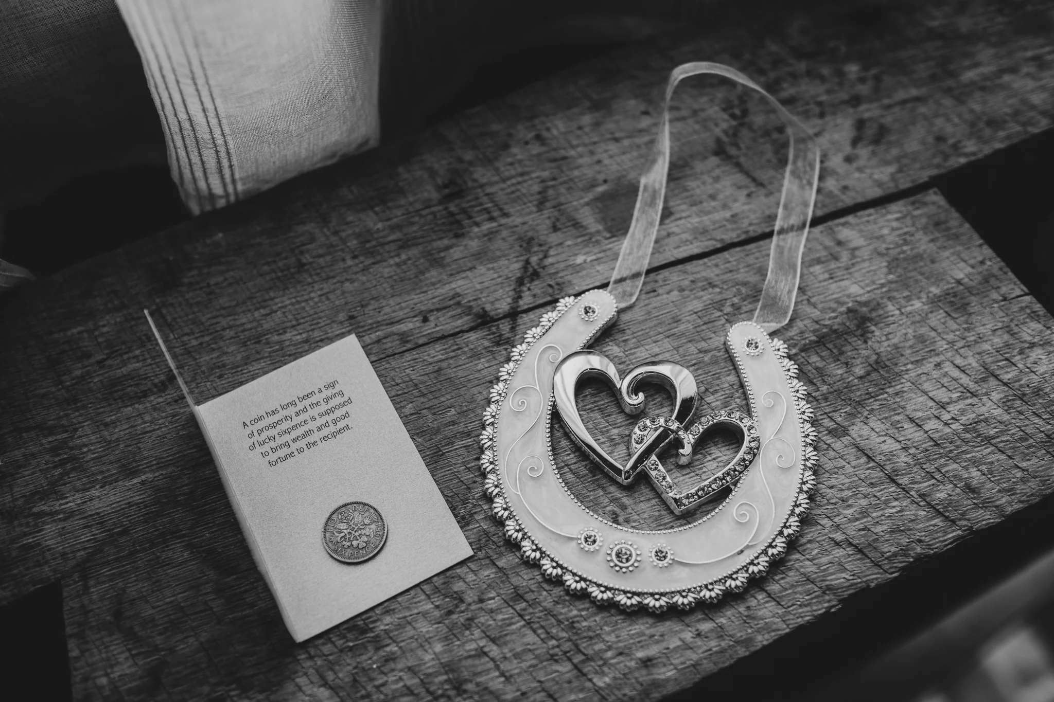 LouiseandGregmonochrome-33.jpg