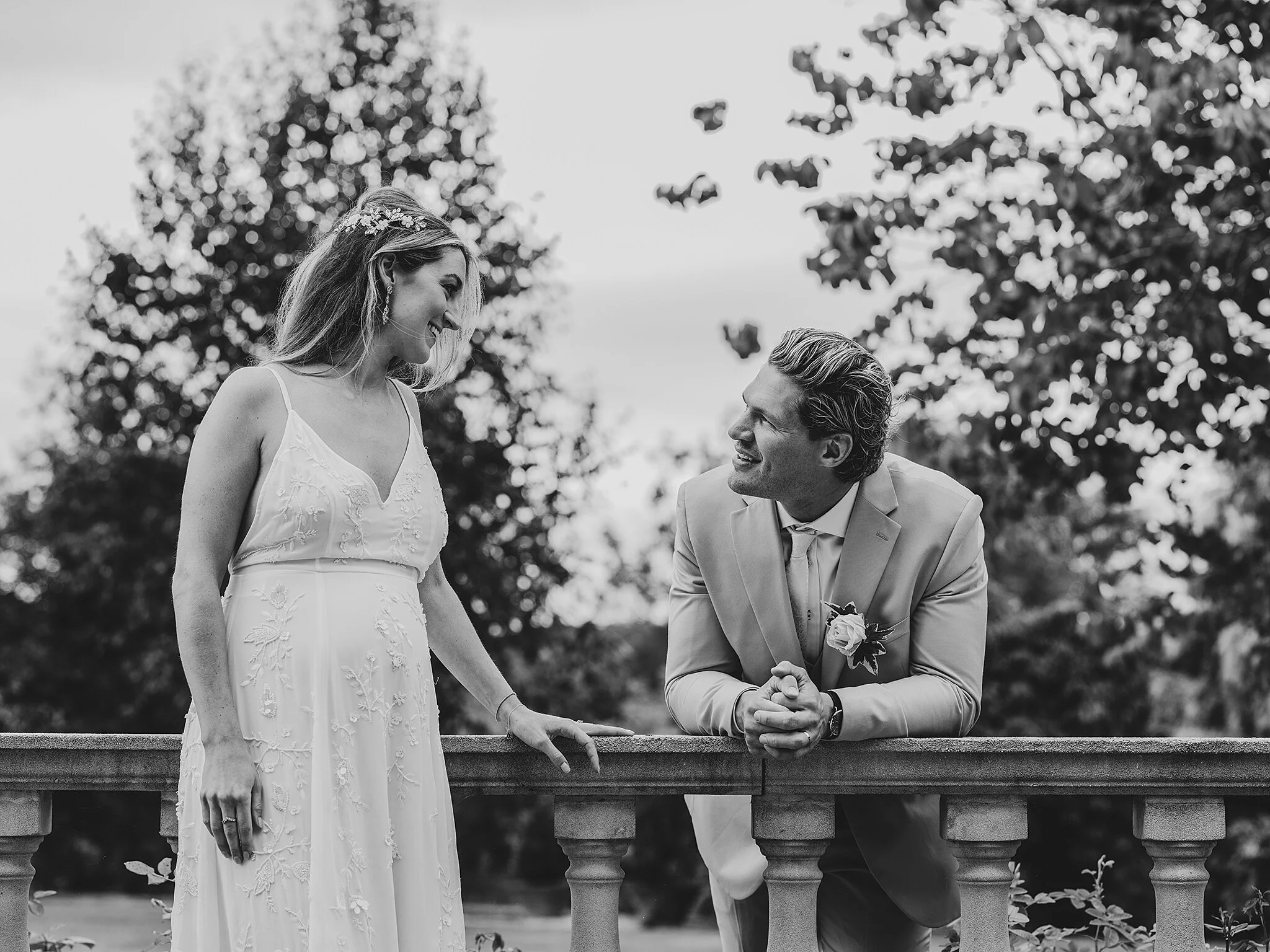 Adam and Laura monochrome (182 of 295).jpg