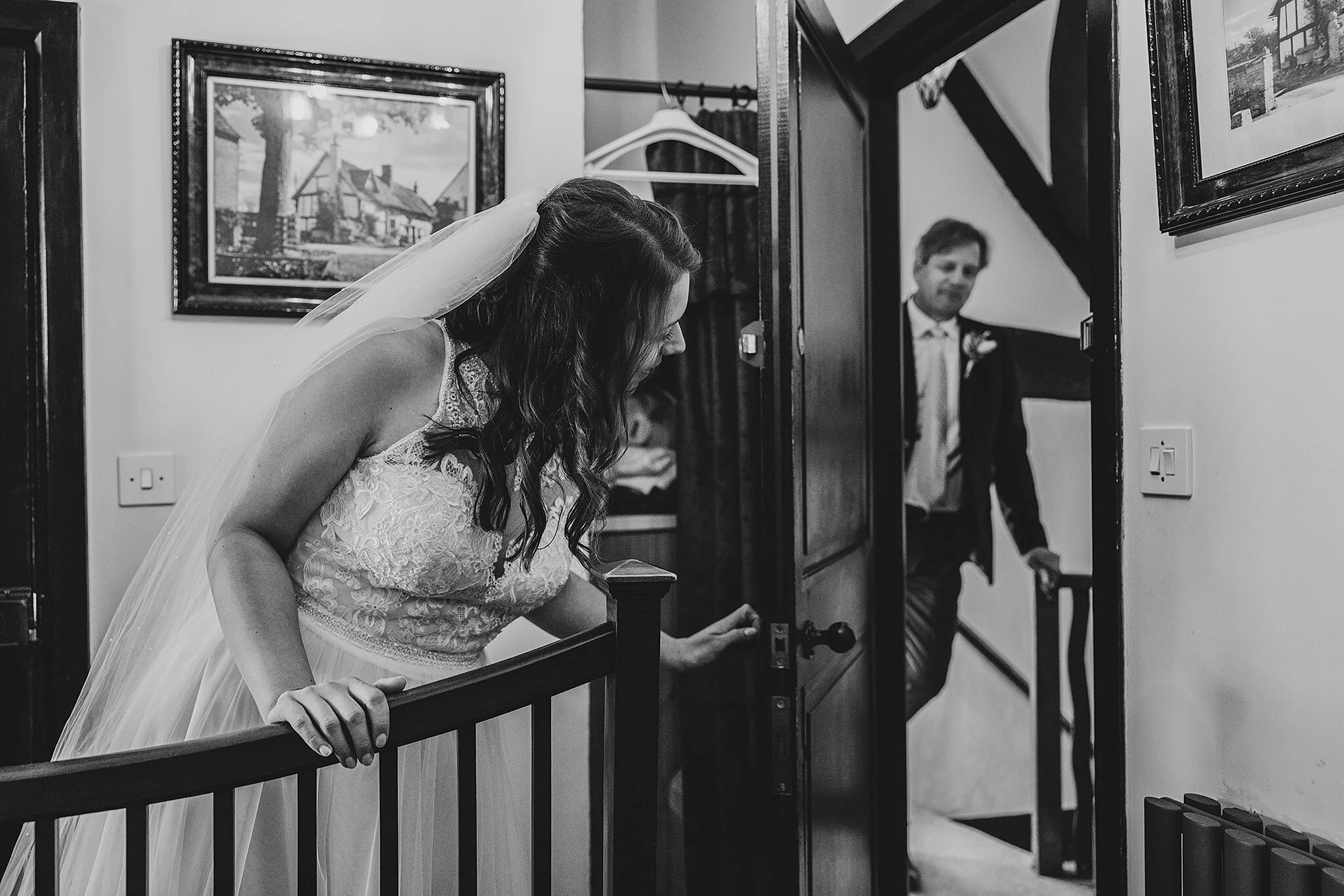 Hannah and Luke monochrome (109 of 547).jpg