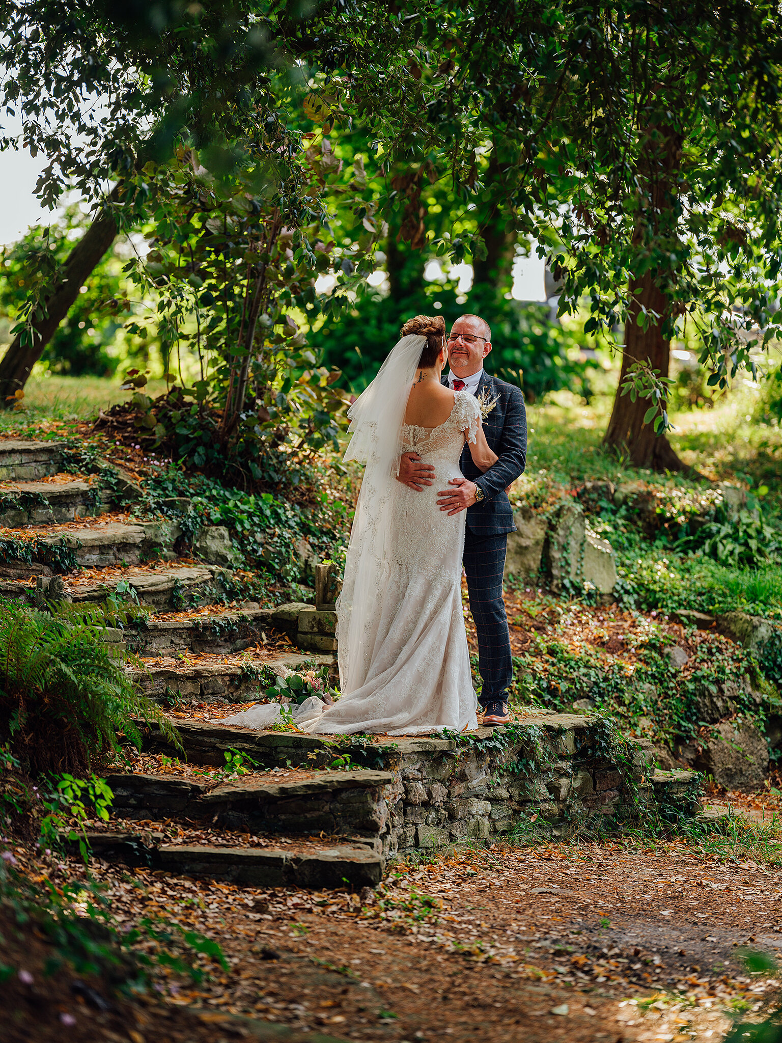 Jen and Garry colour (440 of 726).jpg