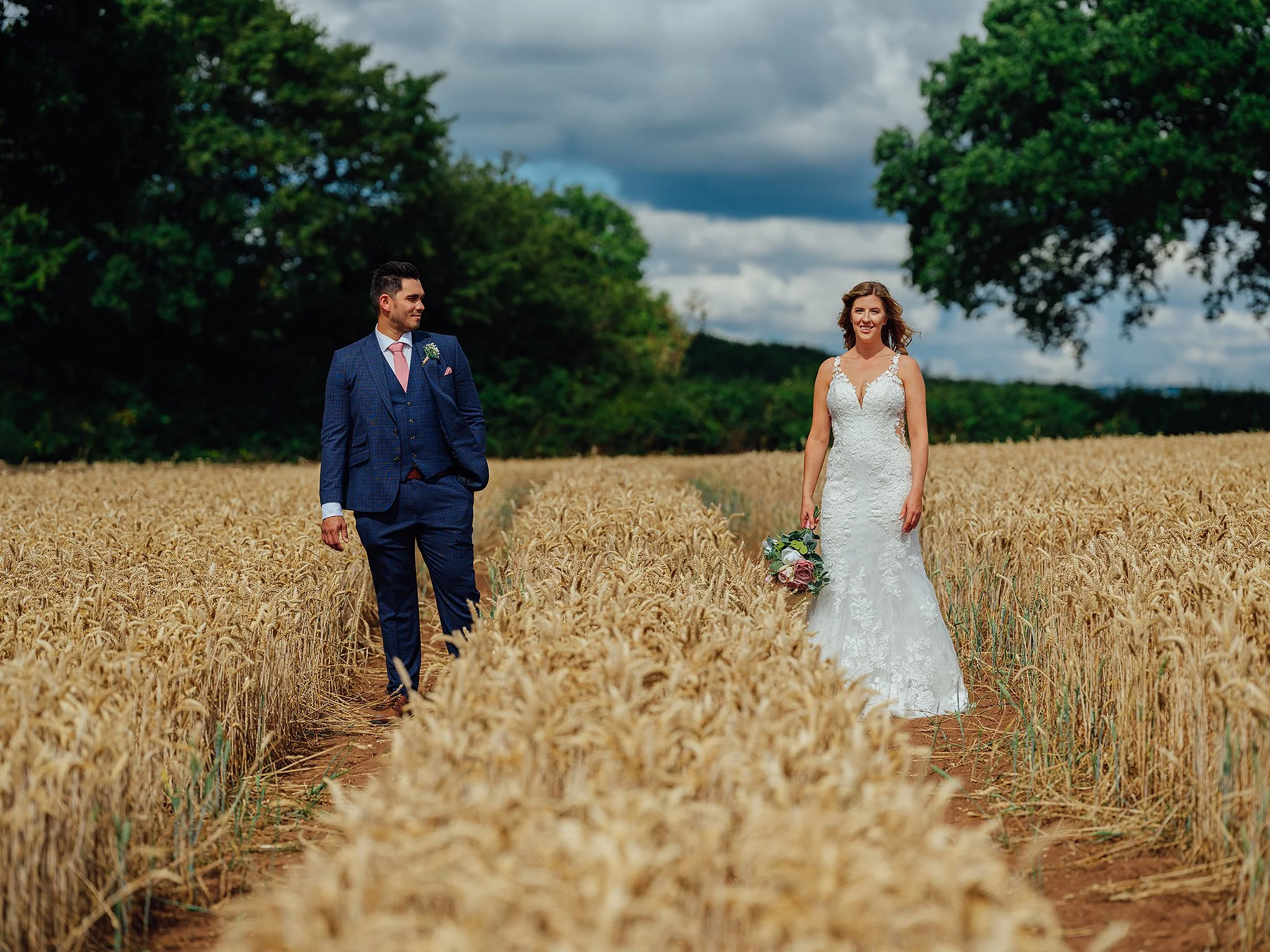 Louise and Dan colour-197.jpg