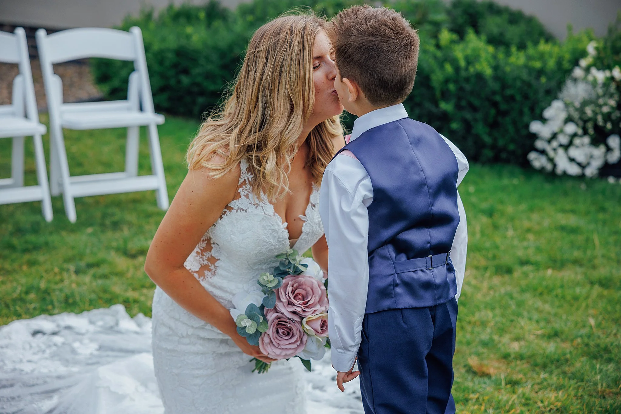 Louise and Dan colour-215.jpg