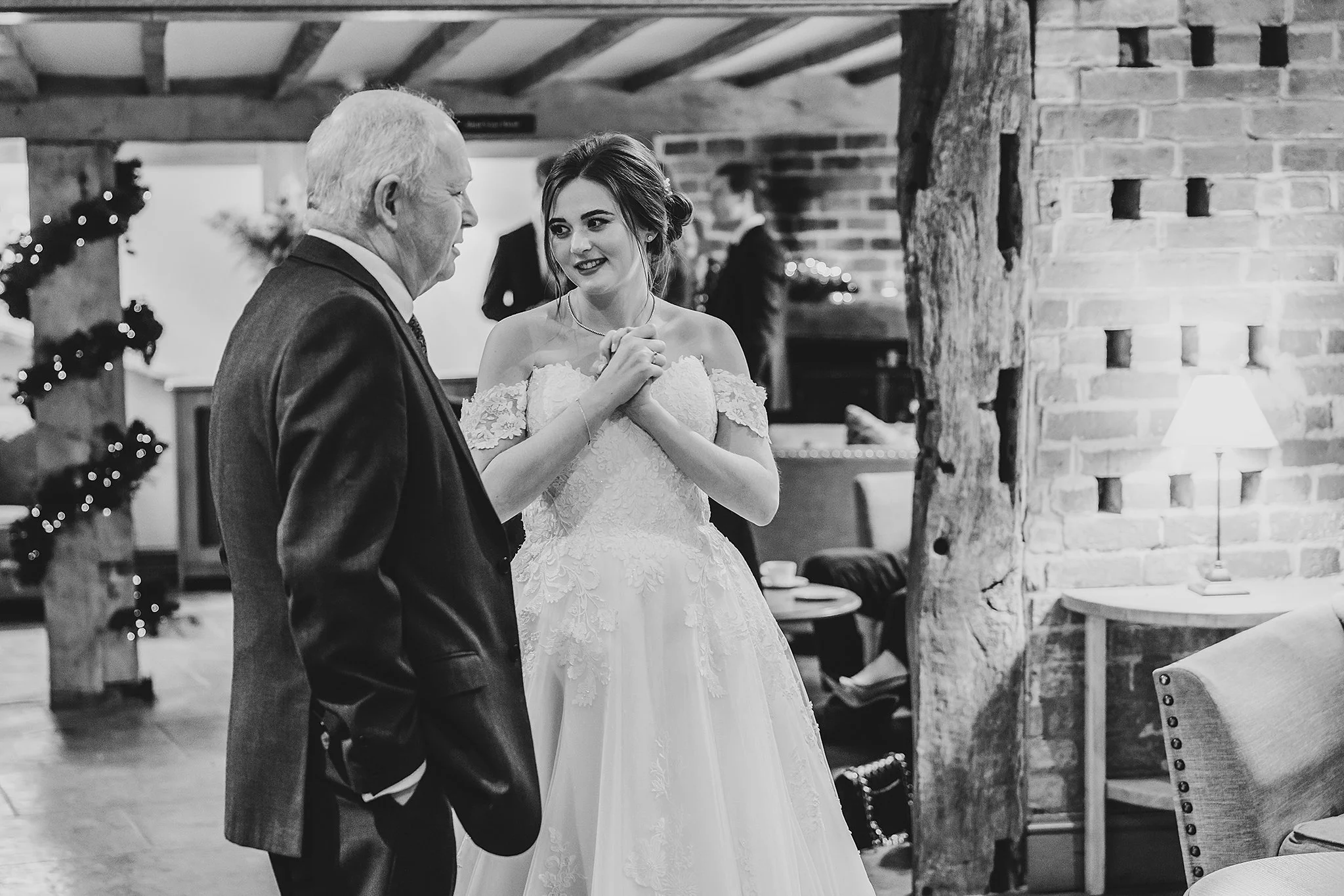 Abbie and Chris monochrome-584.jpg