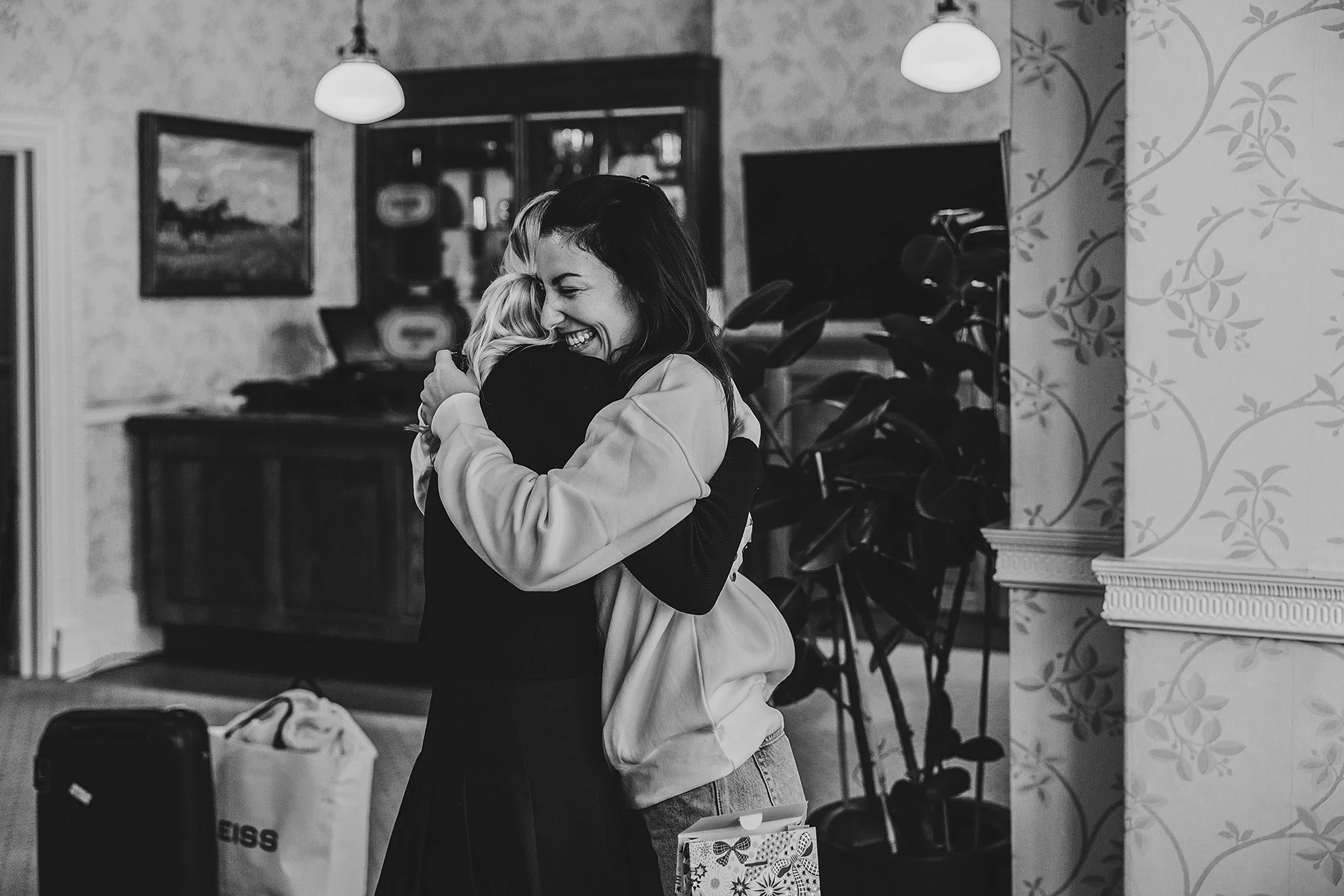 Sofia and Olly monochrome (20 of 391).jpg