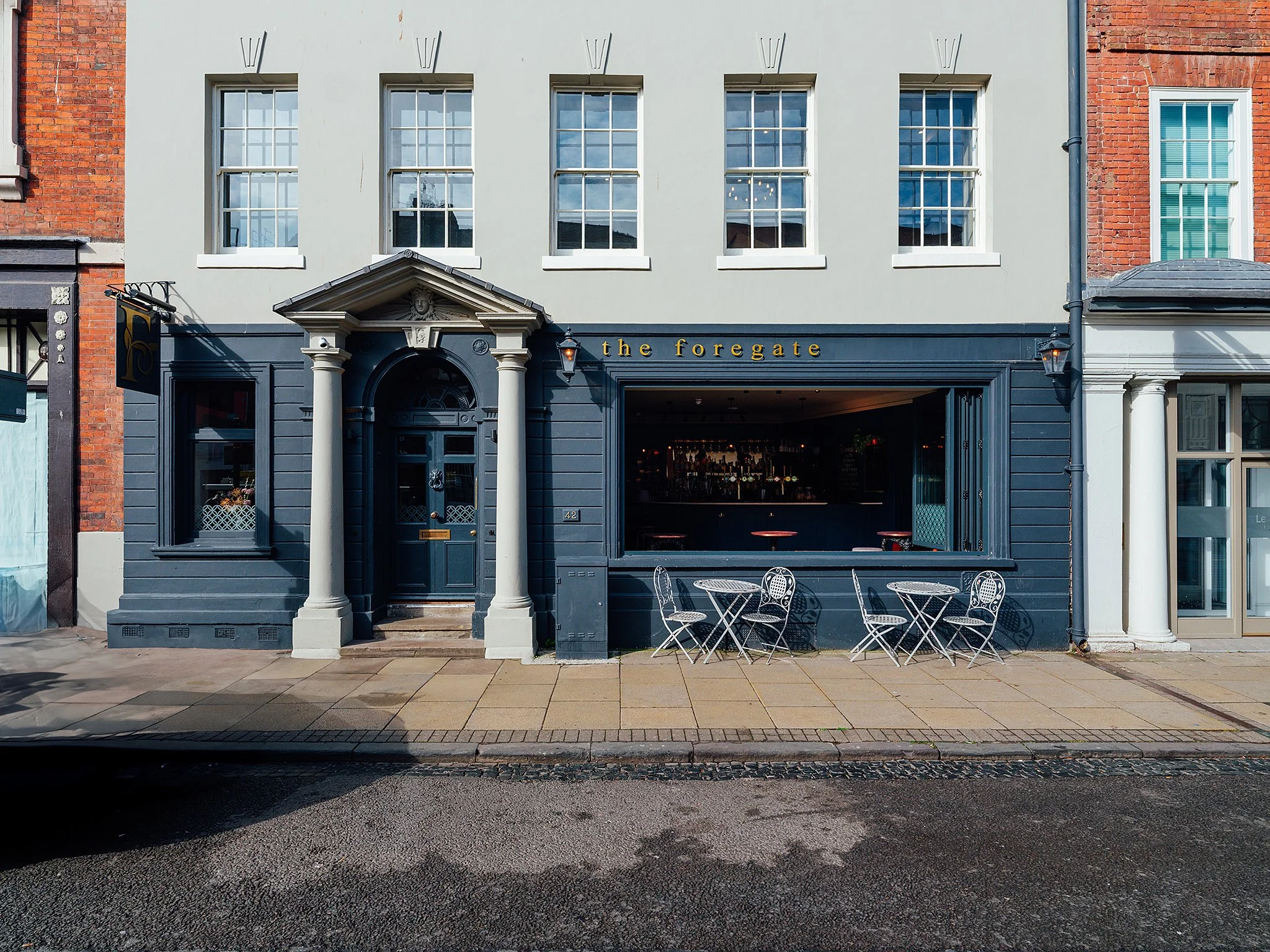 large foregate pub (93 of 104).jpg