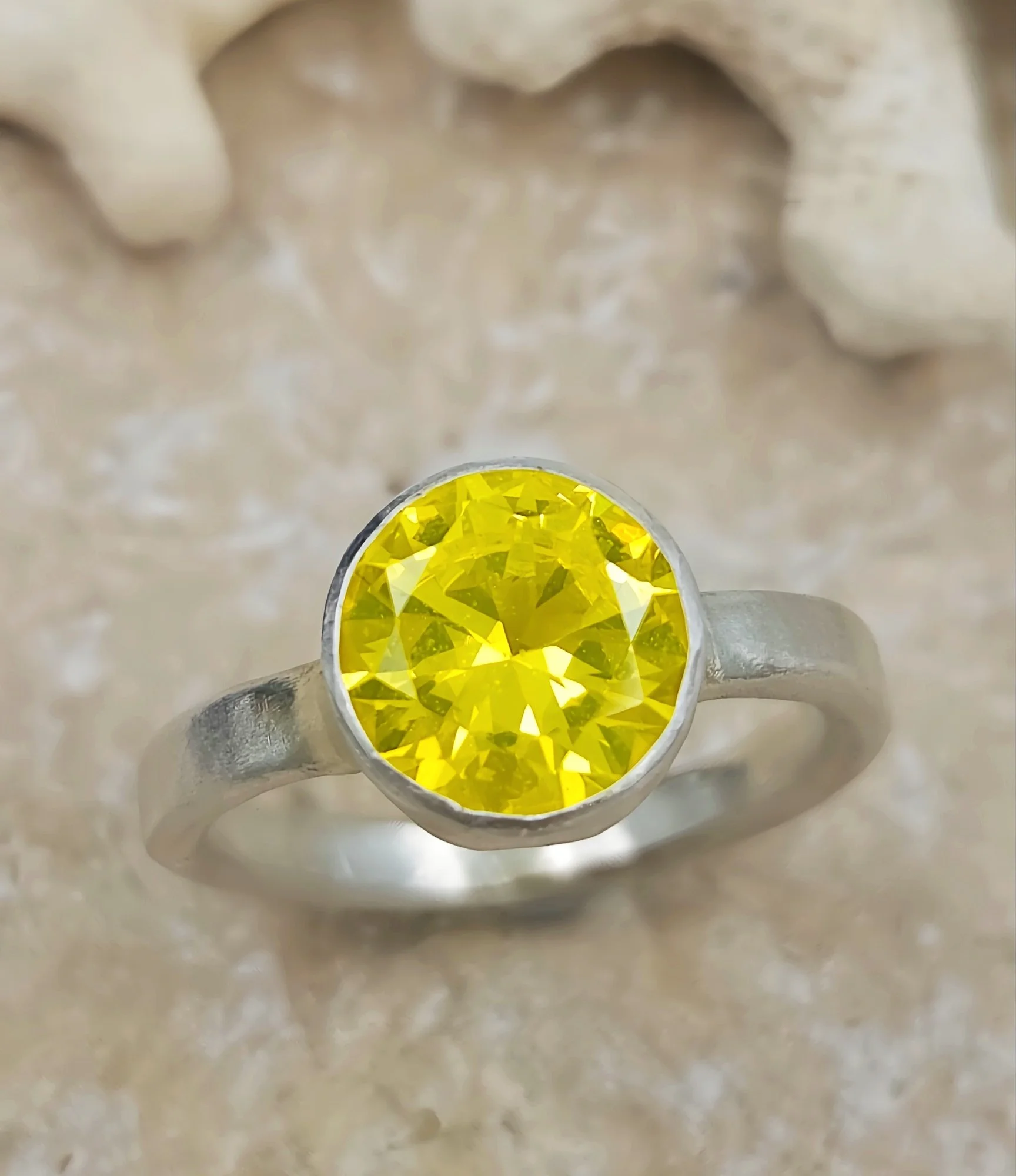 yellowyagring14.jpg