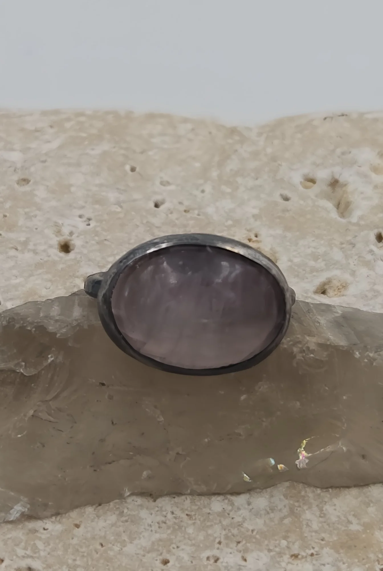 kunzitecabochonring10.jpg
