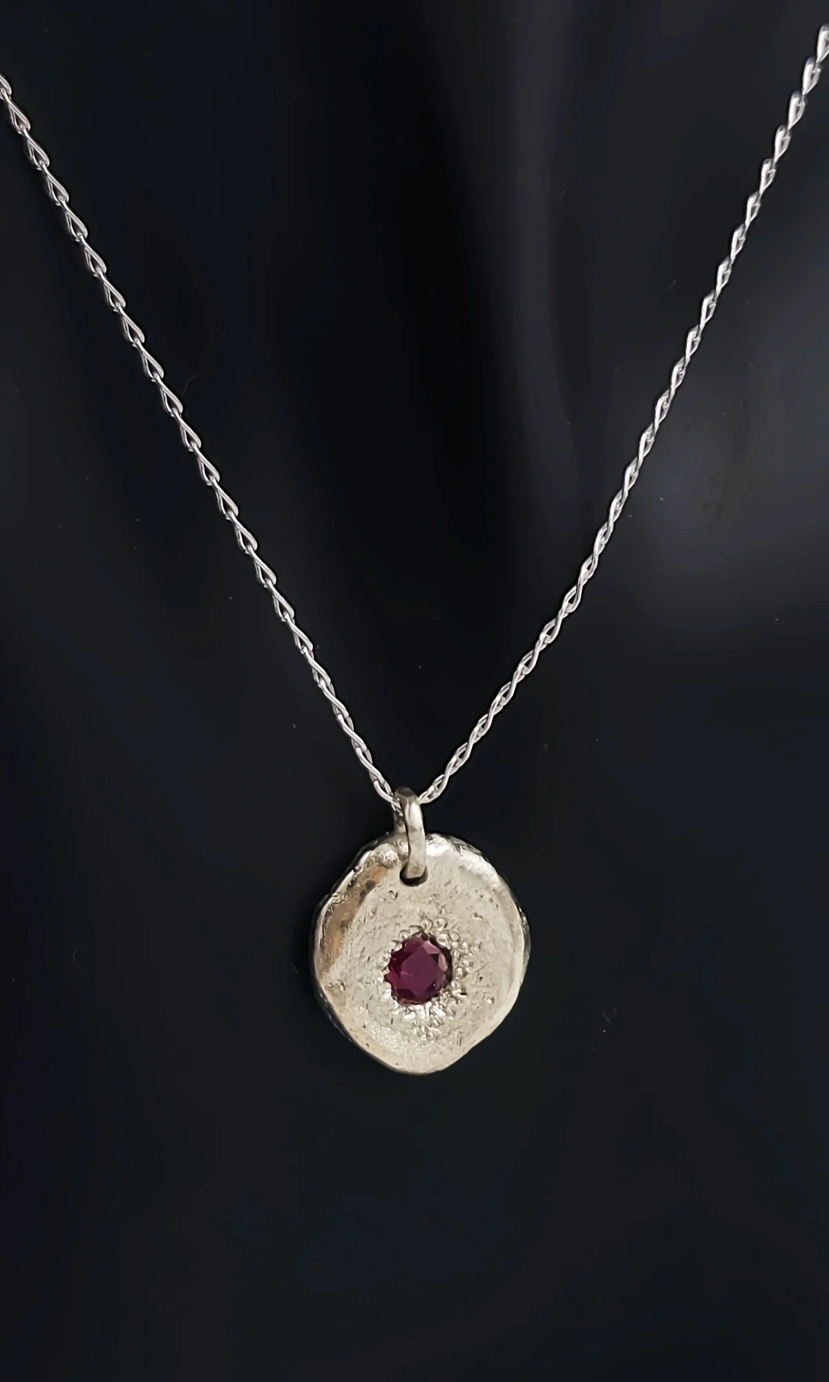 synthrubypendant9.jpg