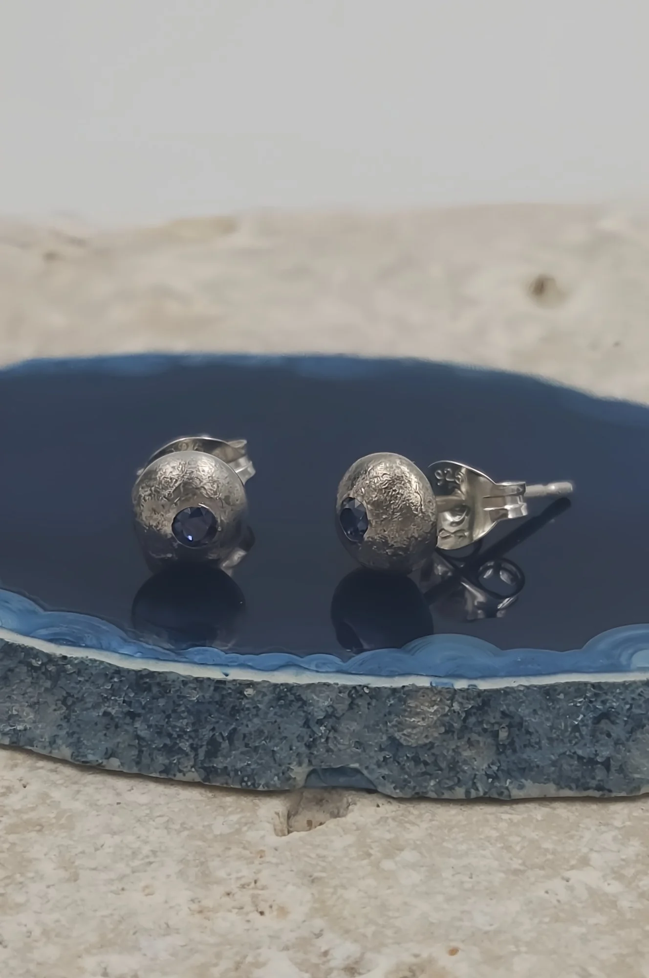 blueczstuds1.jpg