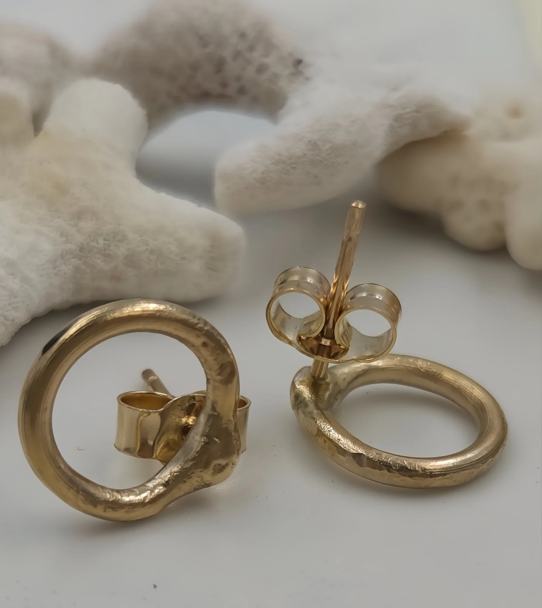 goldhoopstuds17.jpg