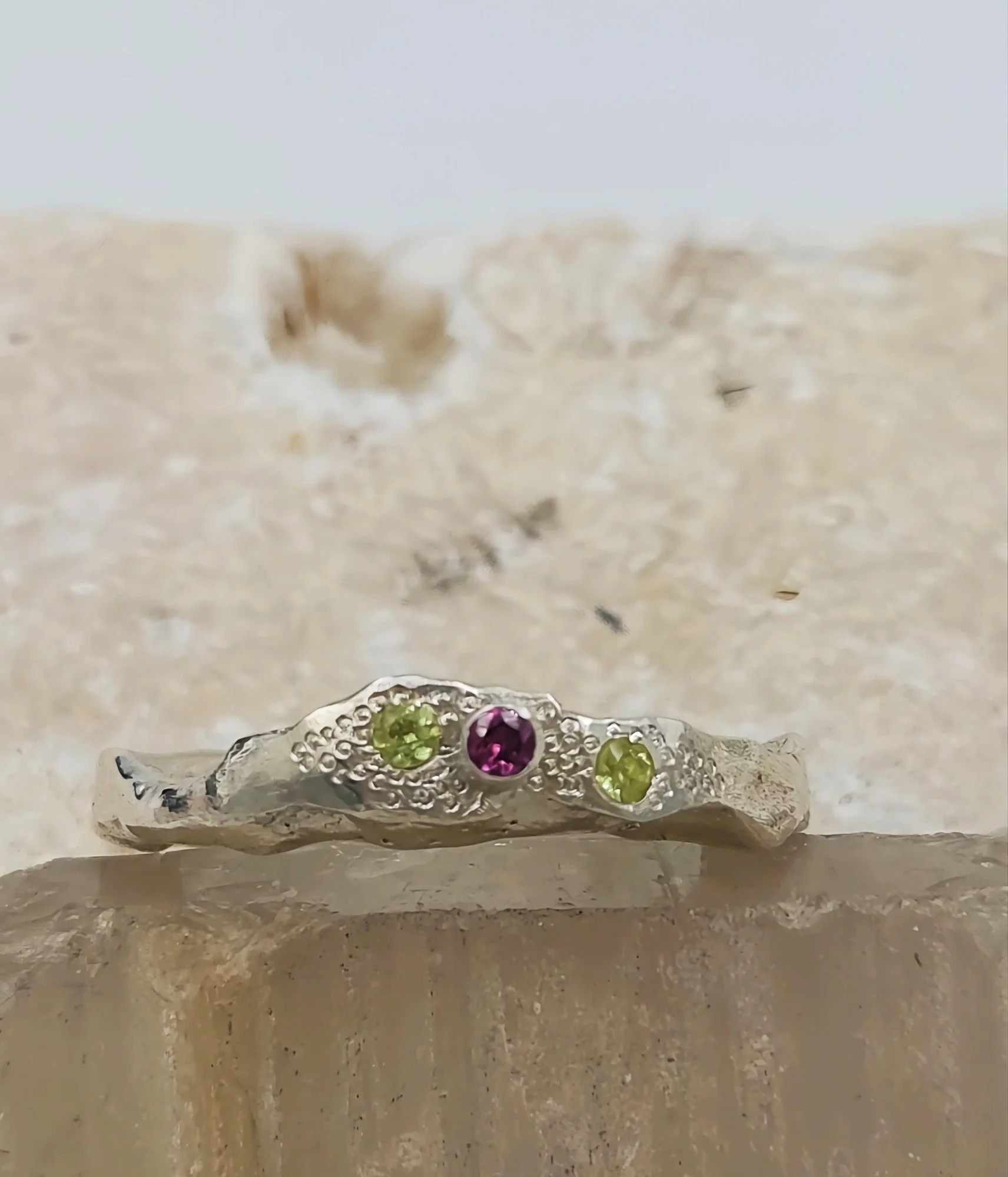 peridotgarnetring11.jpg