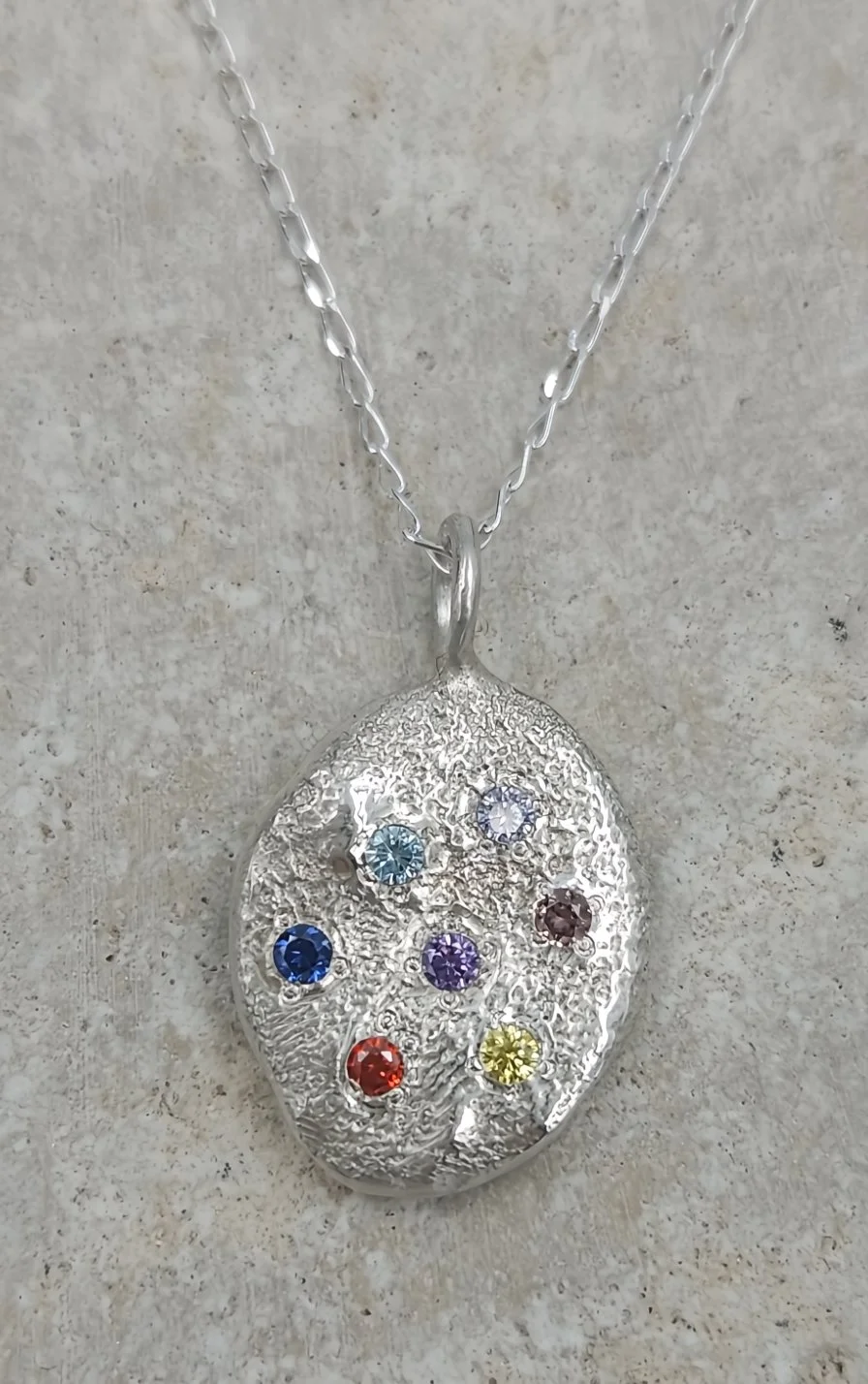 multicolourpendant2.jpg