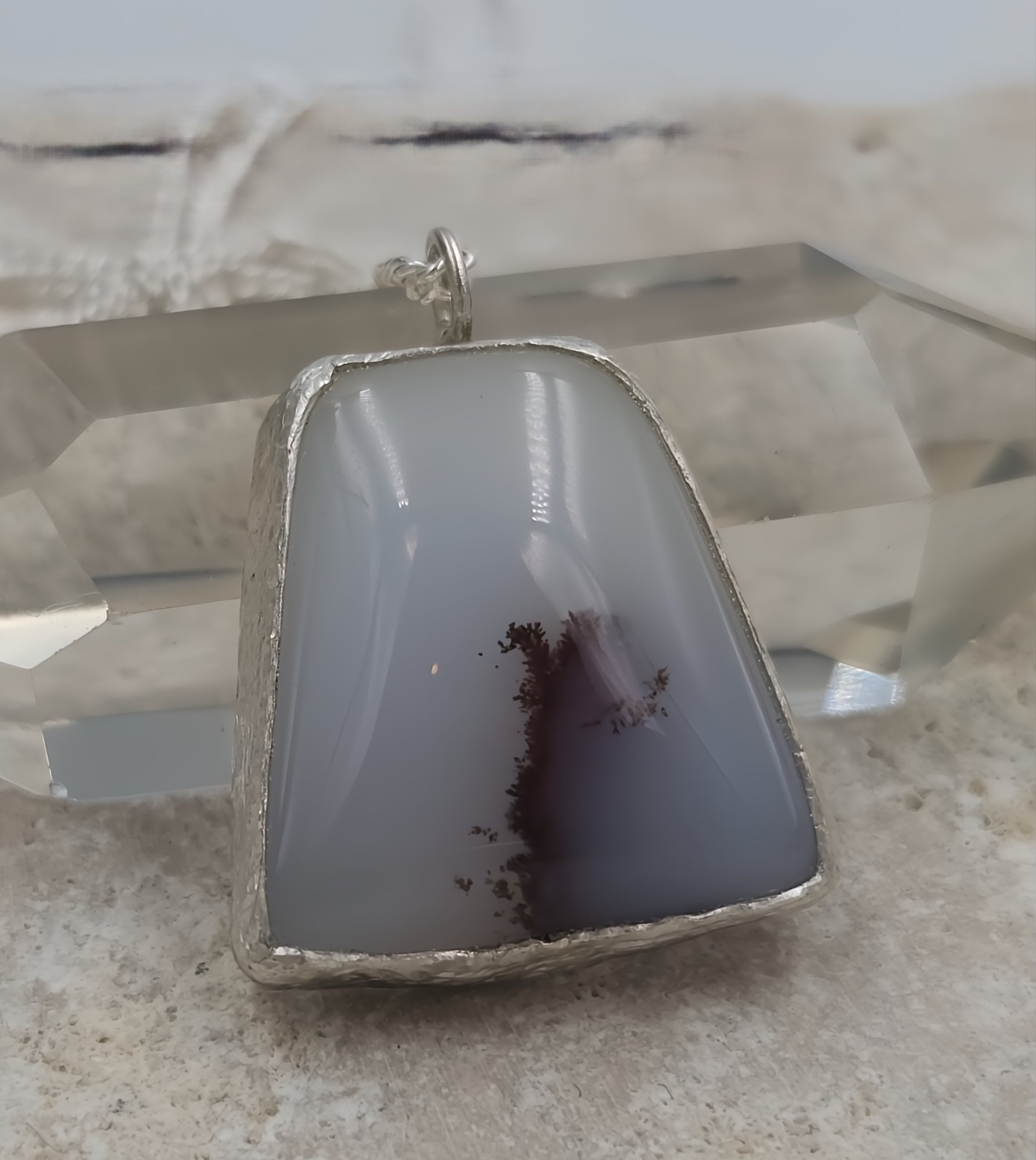 chalcedonypendant3.jpg
