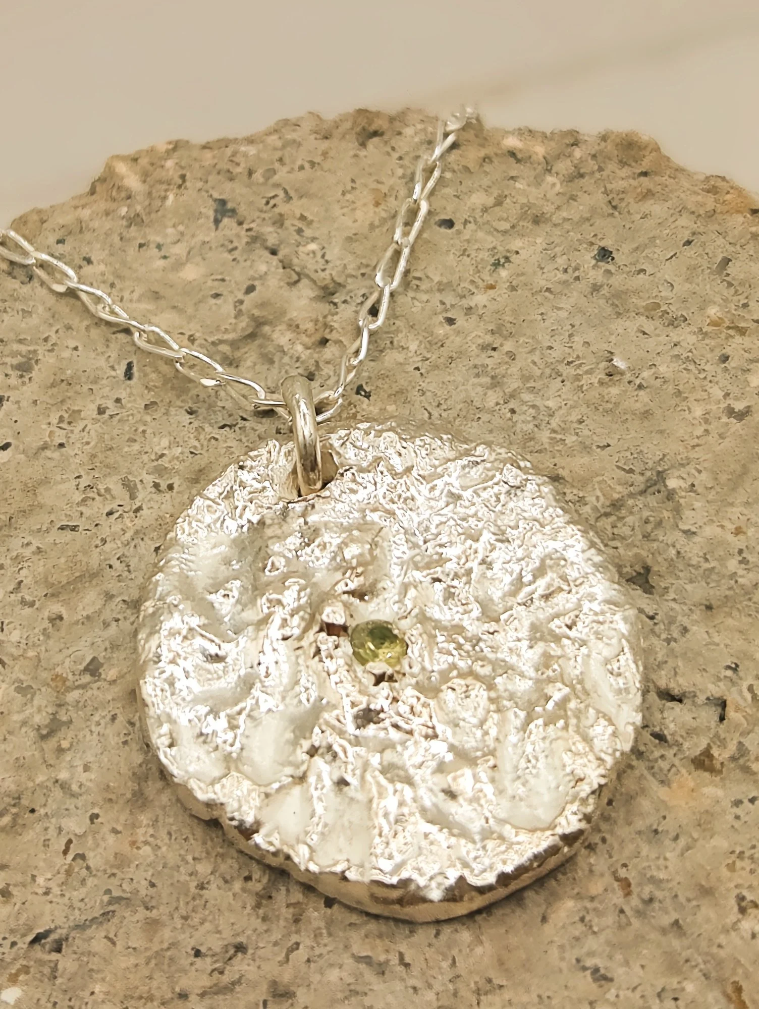 greensapphirependant11.jpg