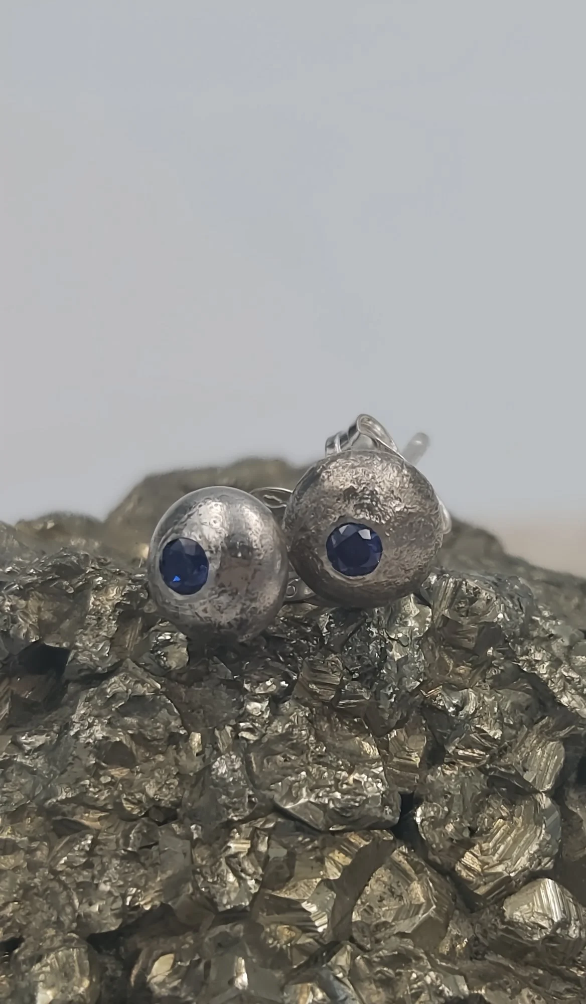 blueczstuds3.jpg
