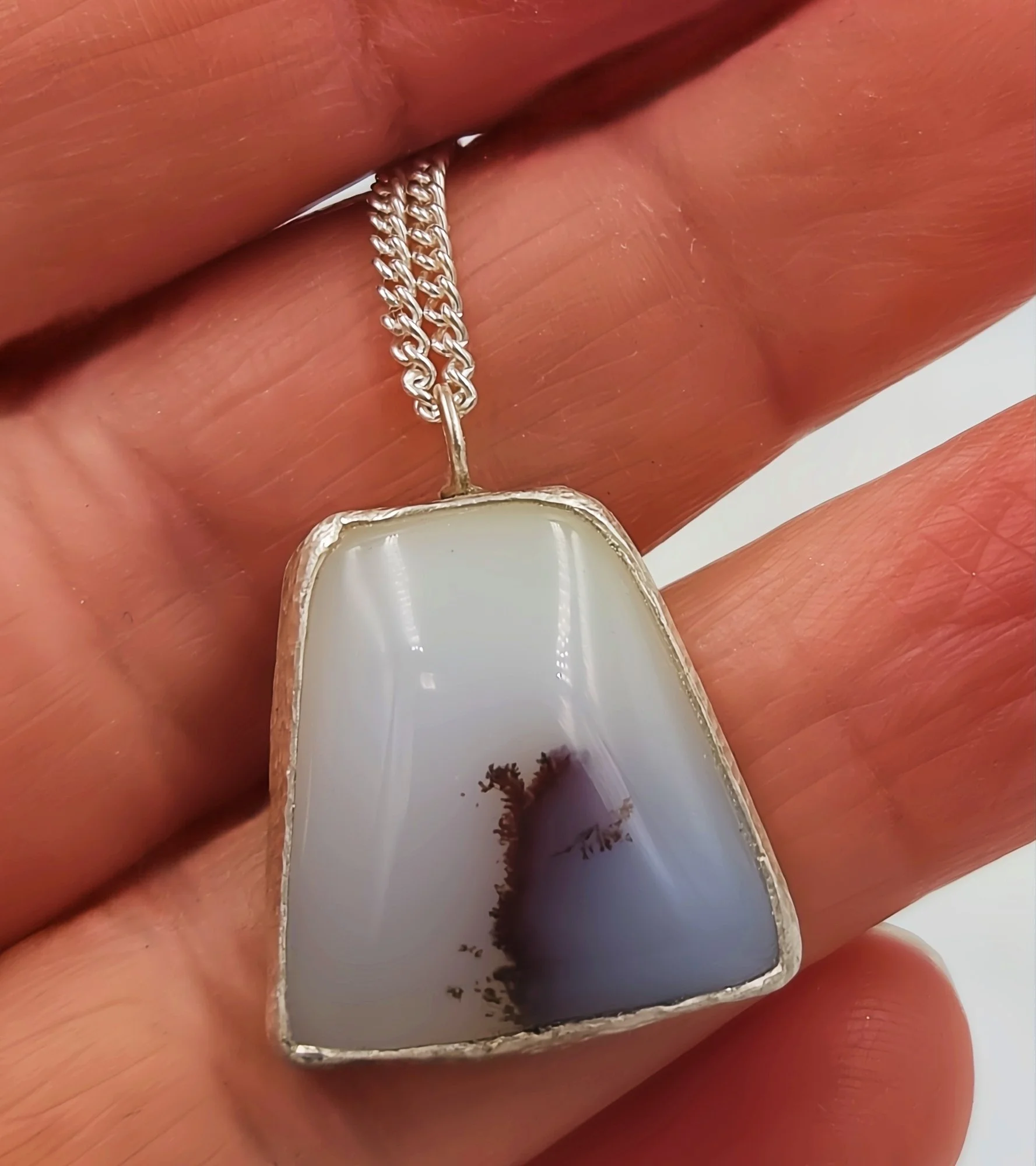 chalcedonypendant9.jpg