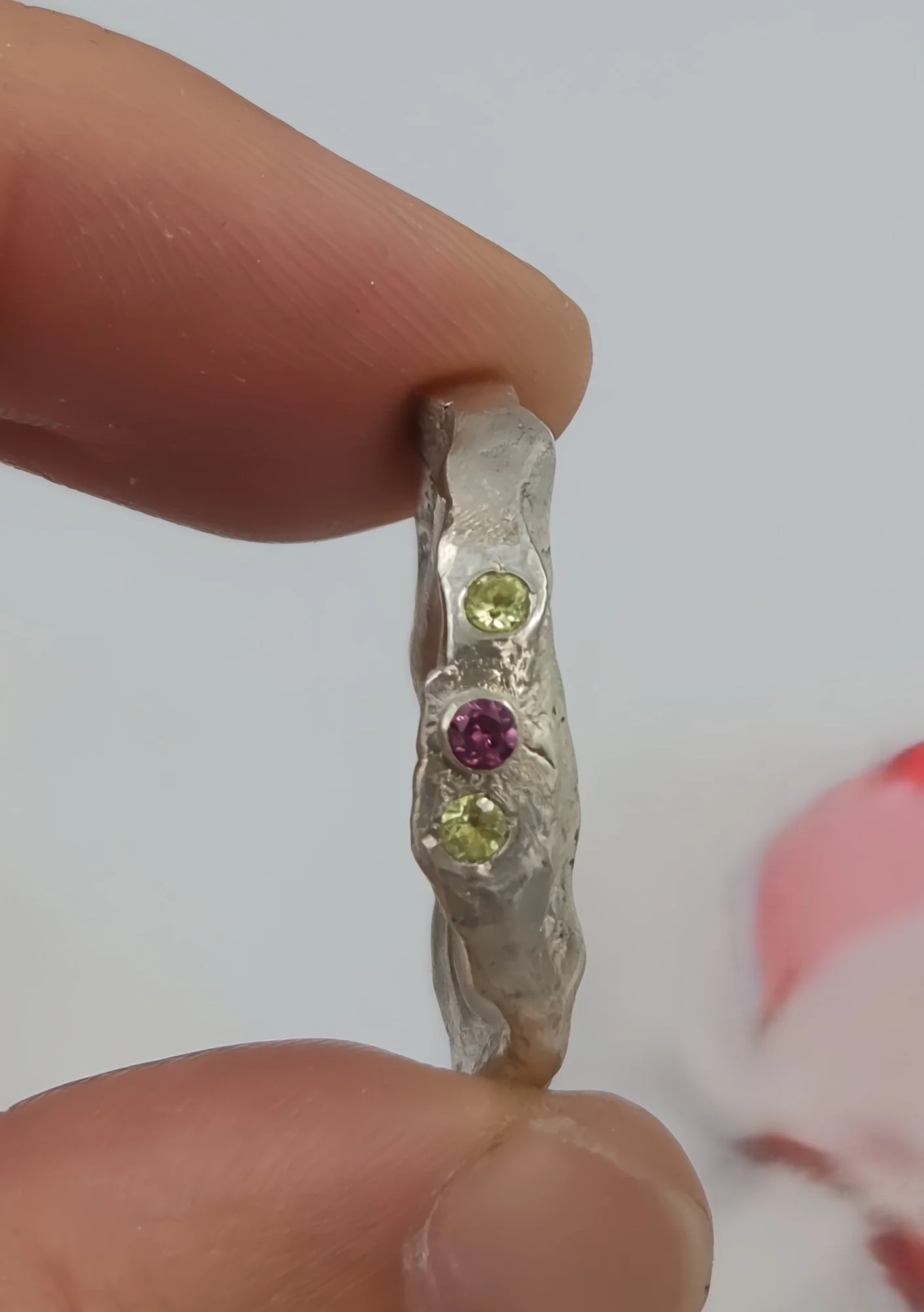 peridotgarnetring12.jpg
