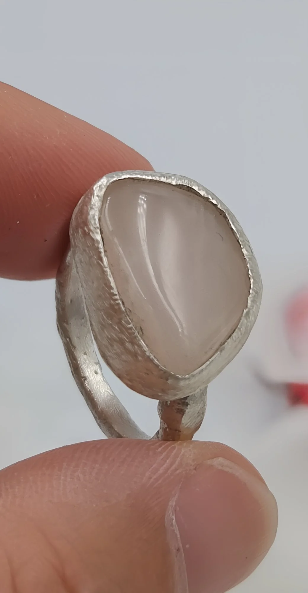 rosequartzring13.jpg