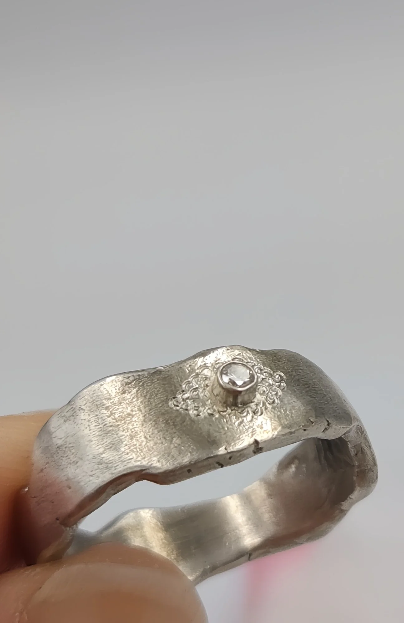 chunkylabdiamondring12.jpg
