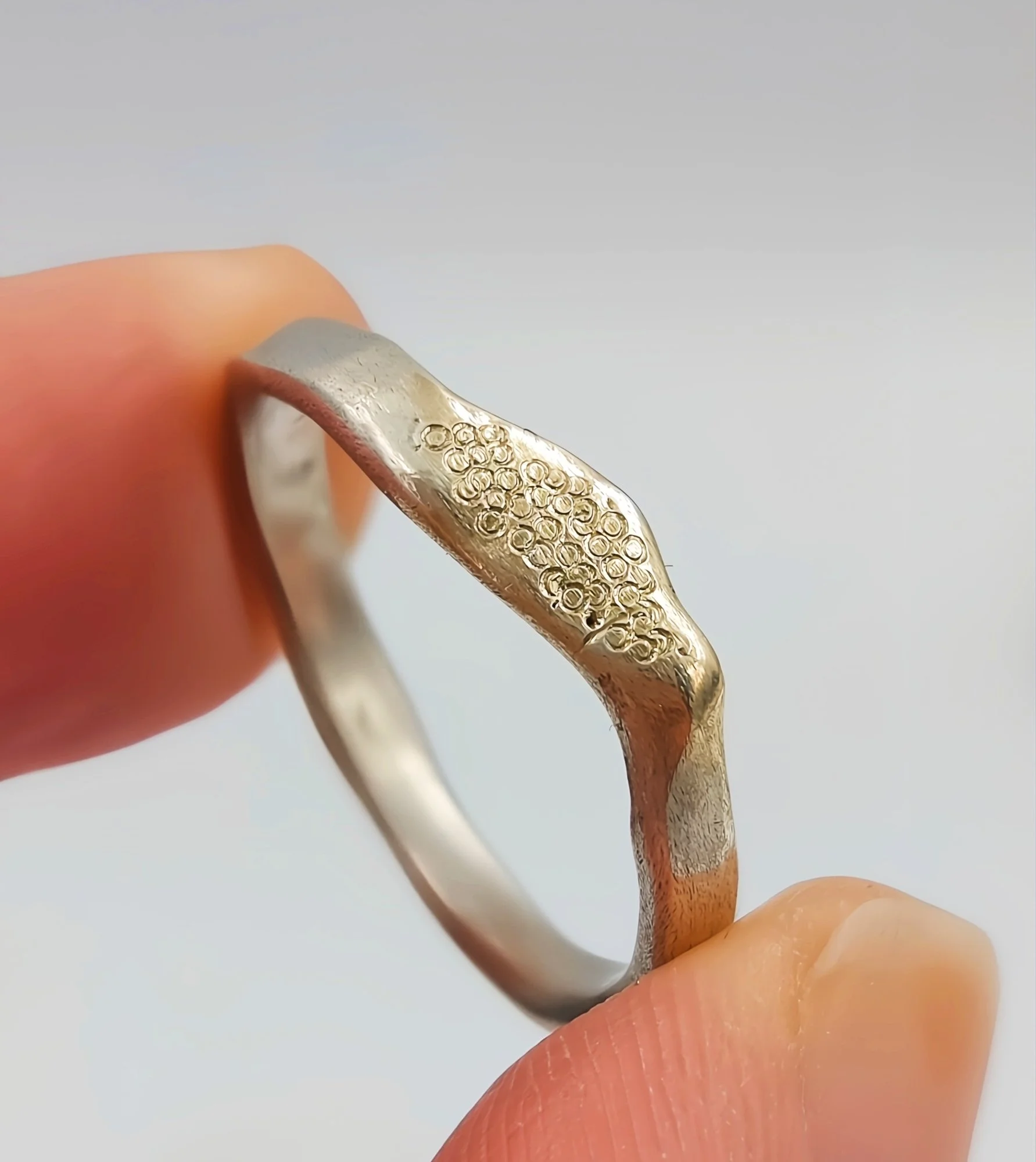 Harmony Wave Fusion Ring