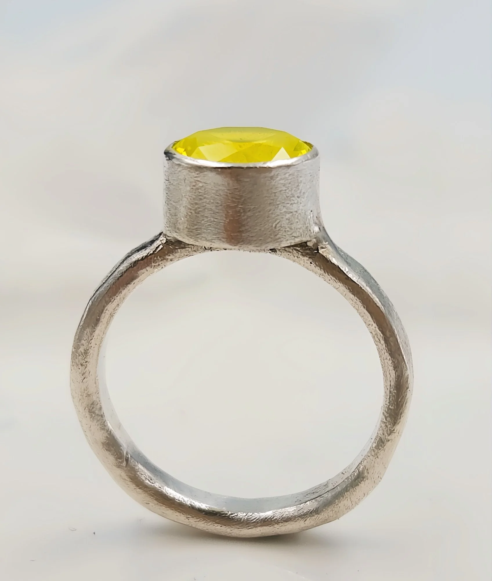 yellowyagring20.jpg