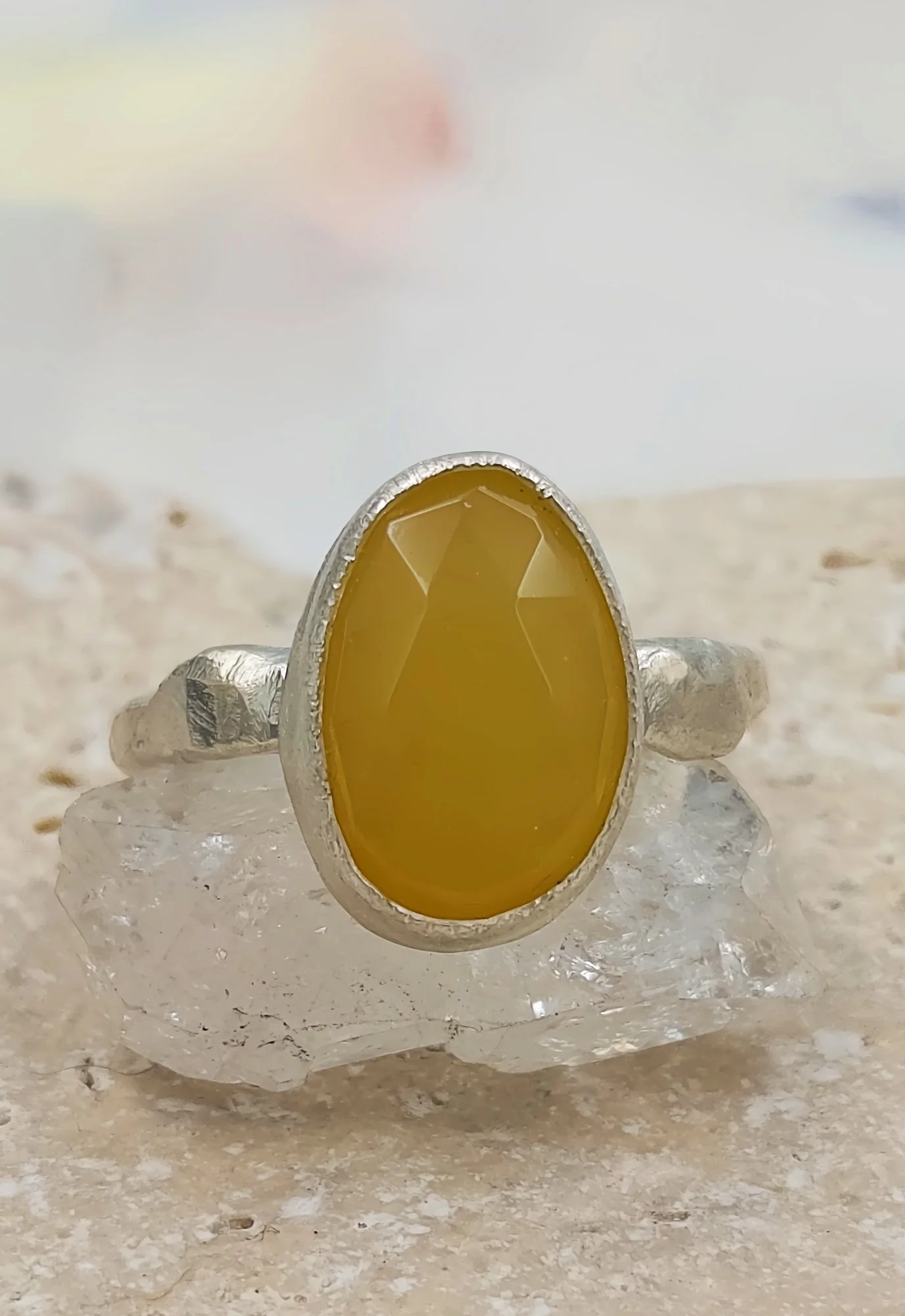 yellowopalring12.jpg
