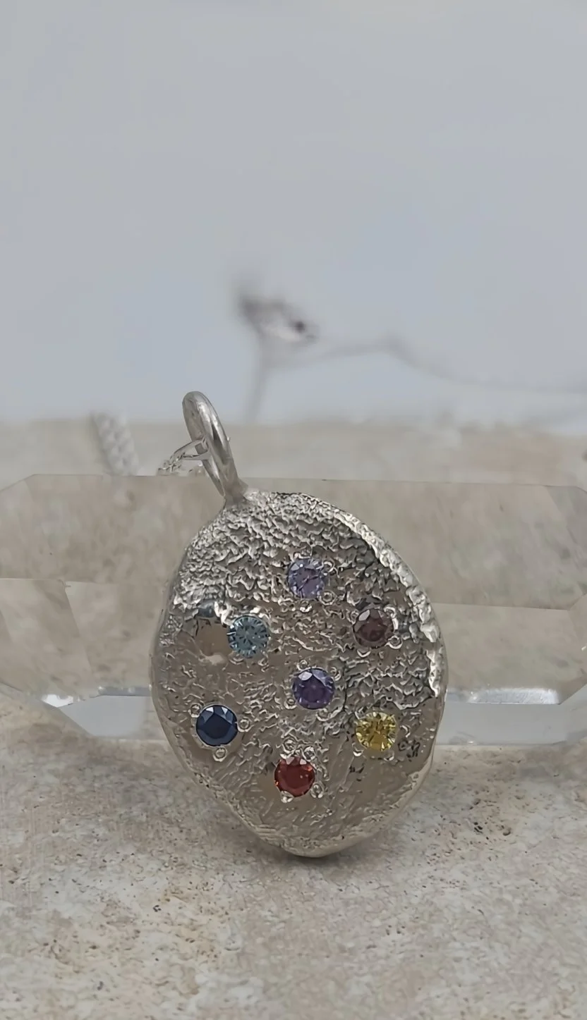 multicolourpendant5.jpg
