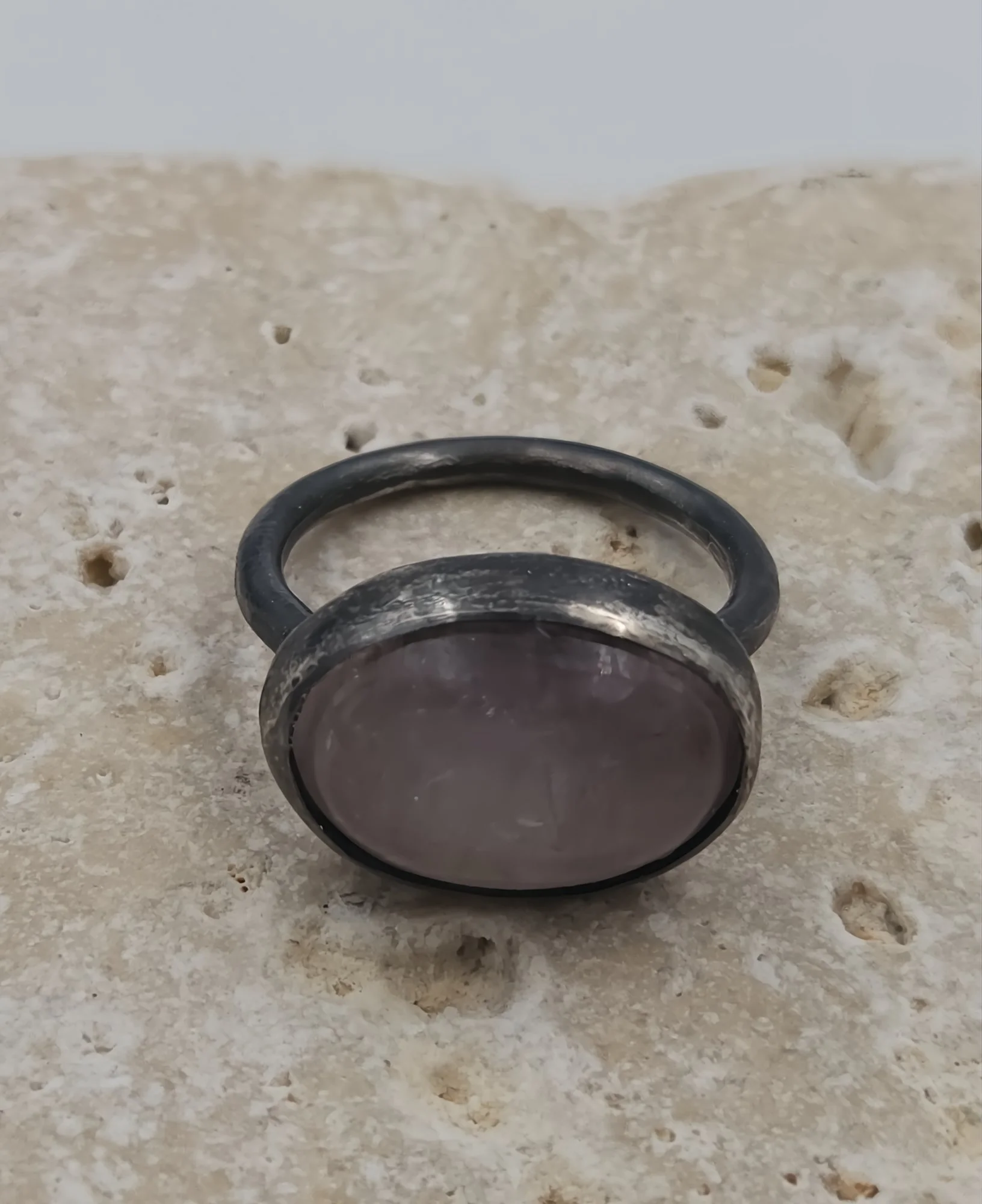 kunzitecabochonring14.jpg