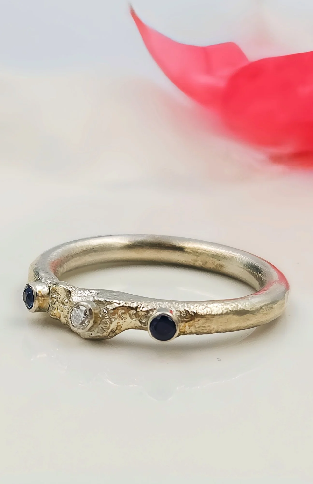 sapphirelabdiamondring12.jpg