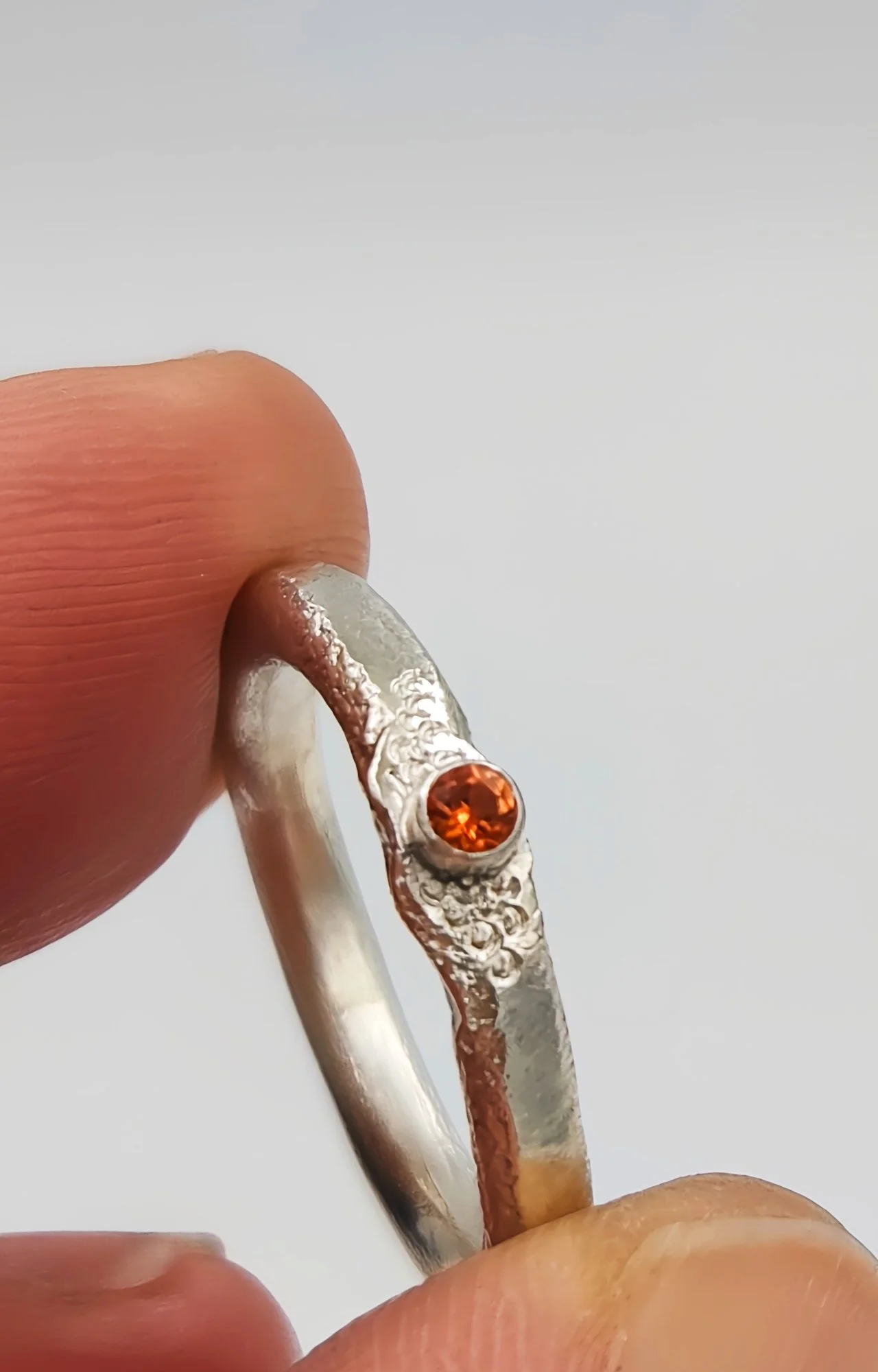 orangesapphirering2.jpg
