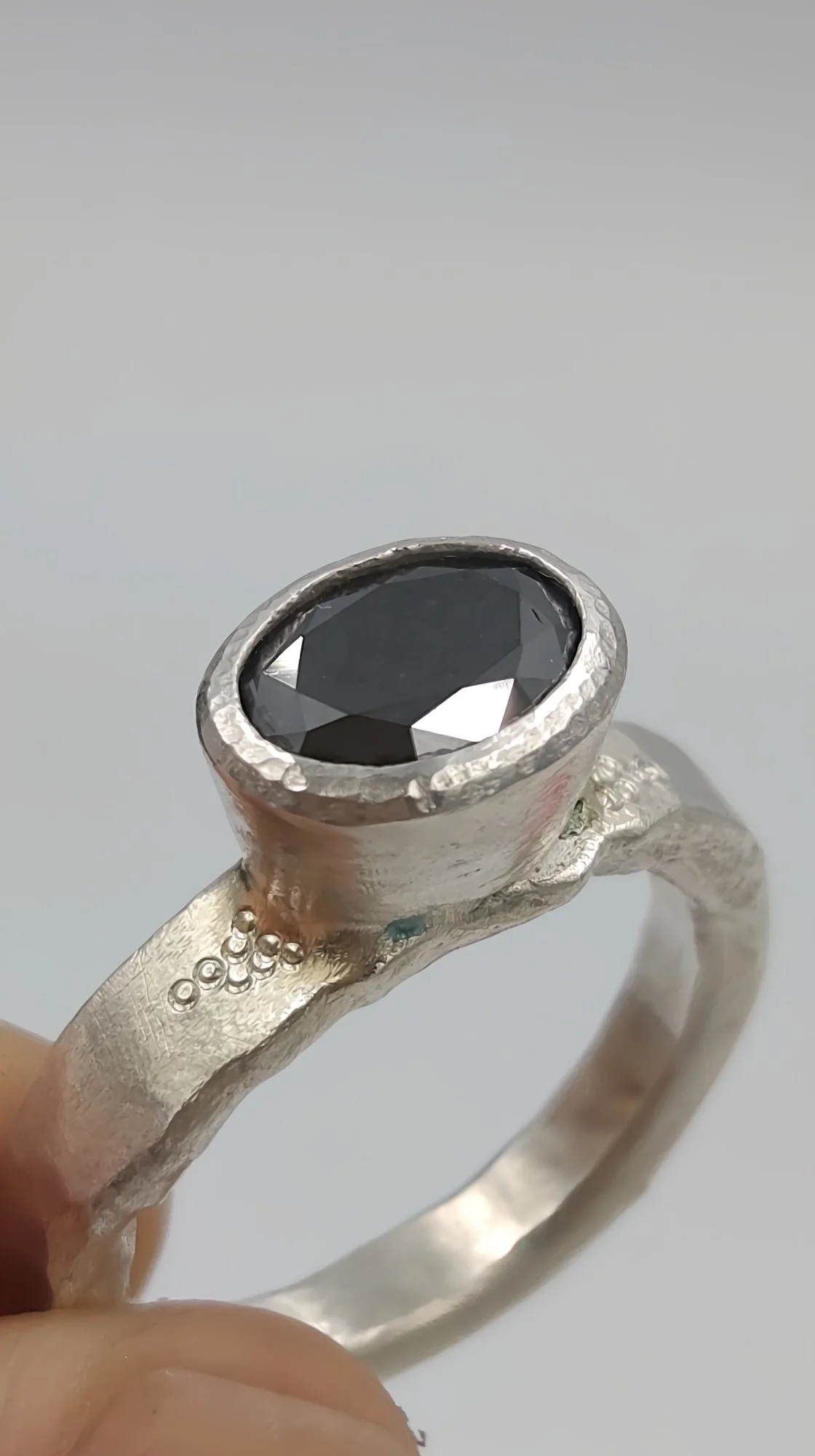 blackdiamondring10.jpg
