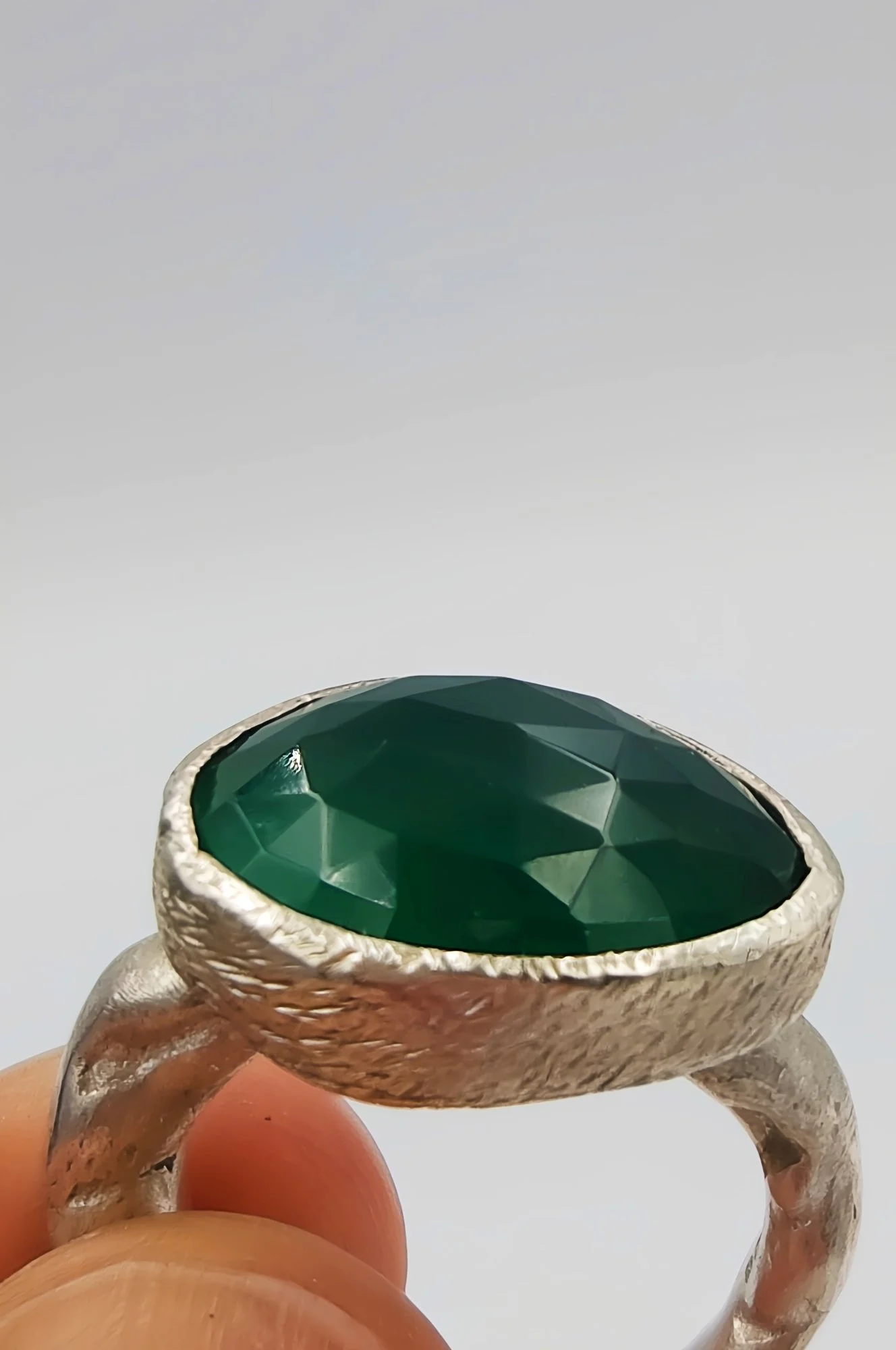 greenonyxring25.jpg