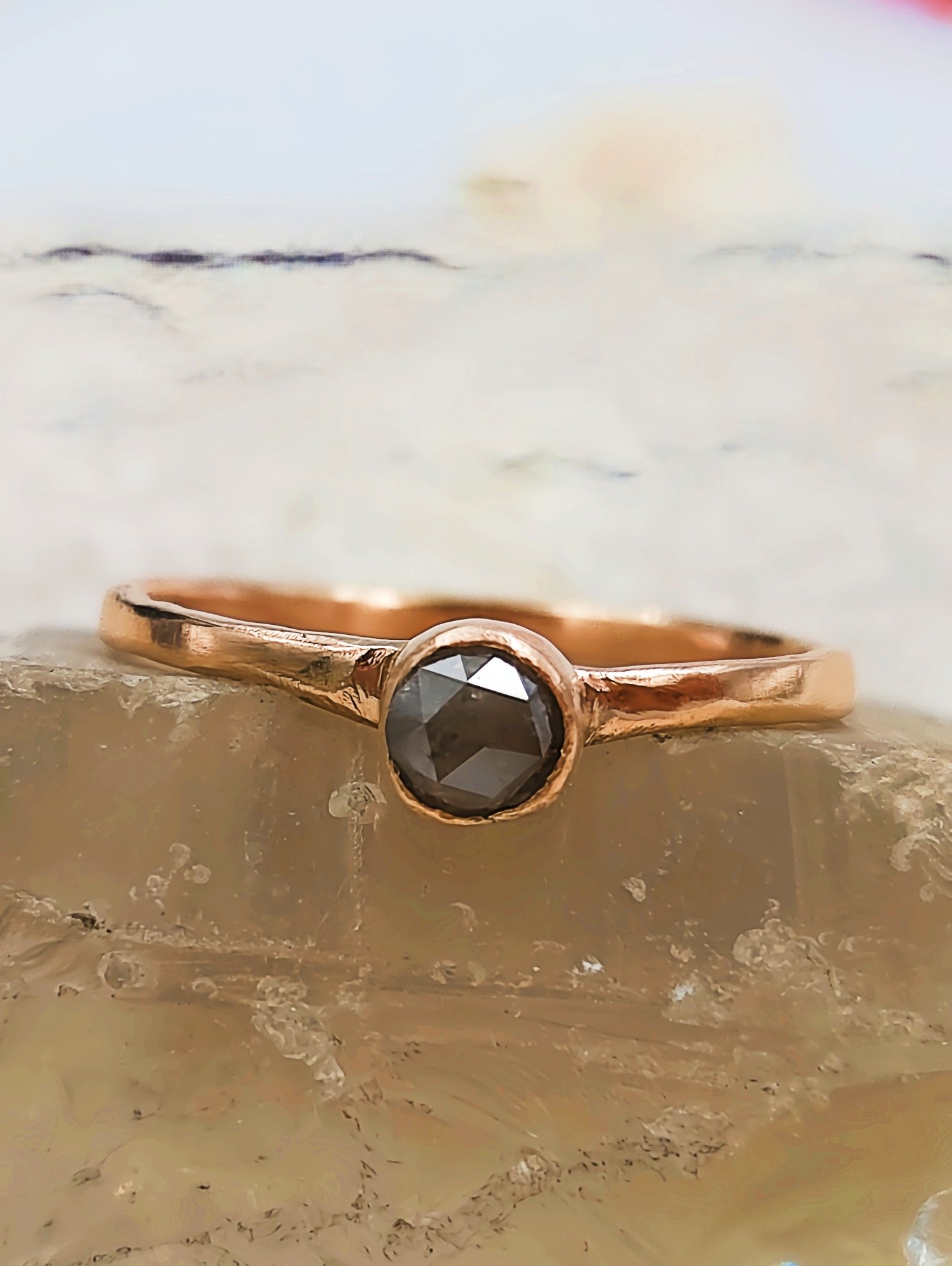 rosegoldgreydiamondring1.jpg