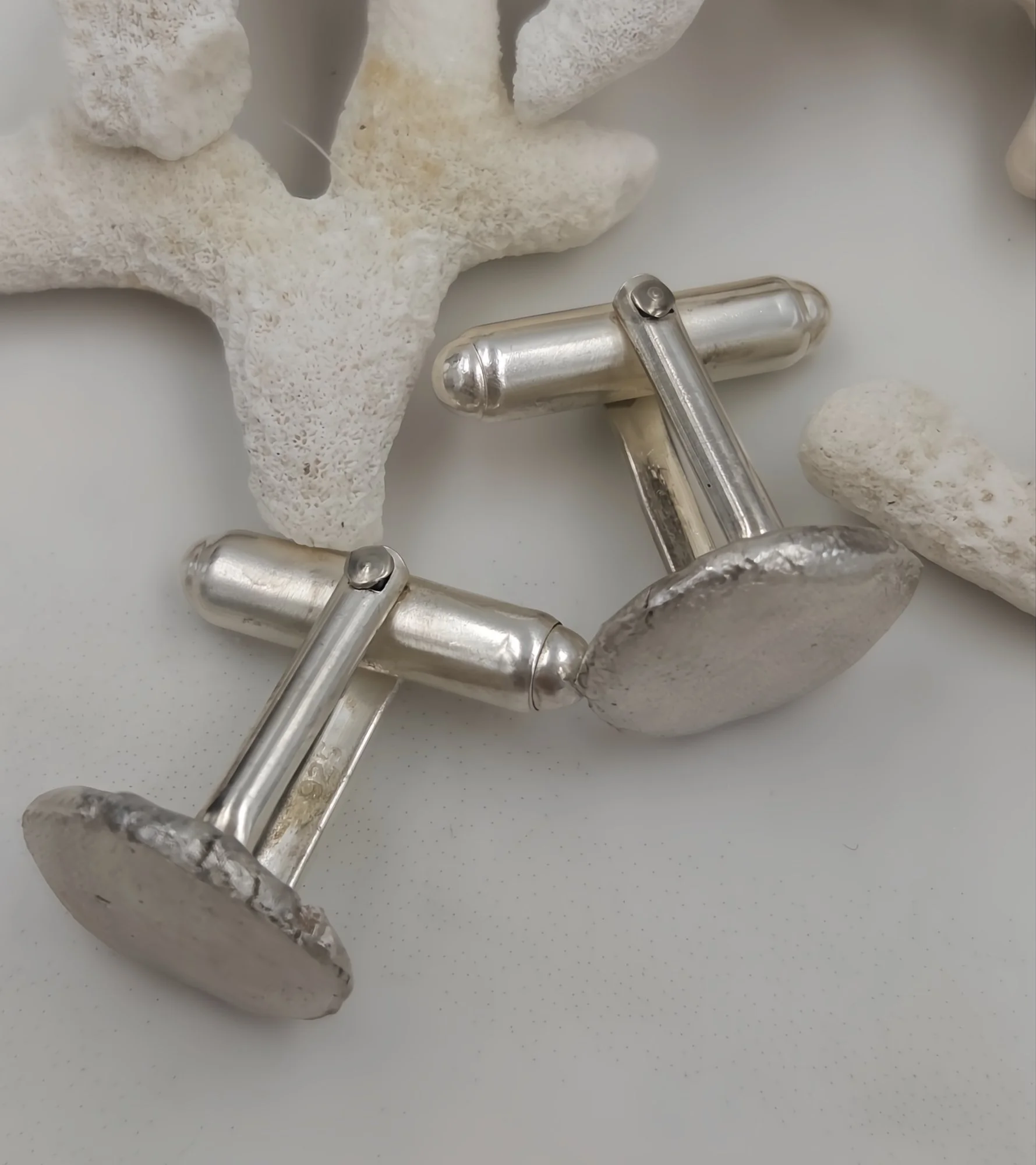 moltensilvercufflinks5.jpg