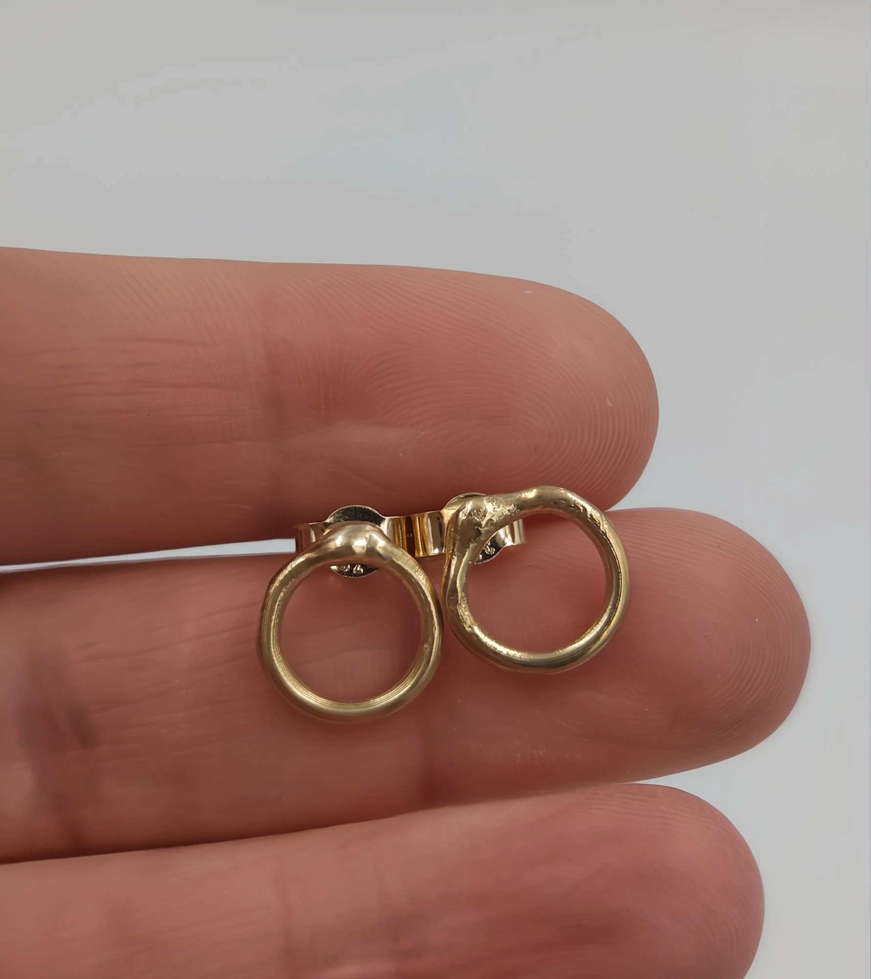 goldhoopstuds10.jpg