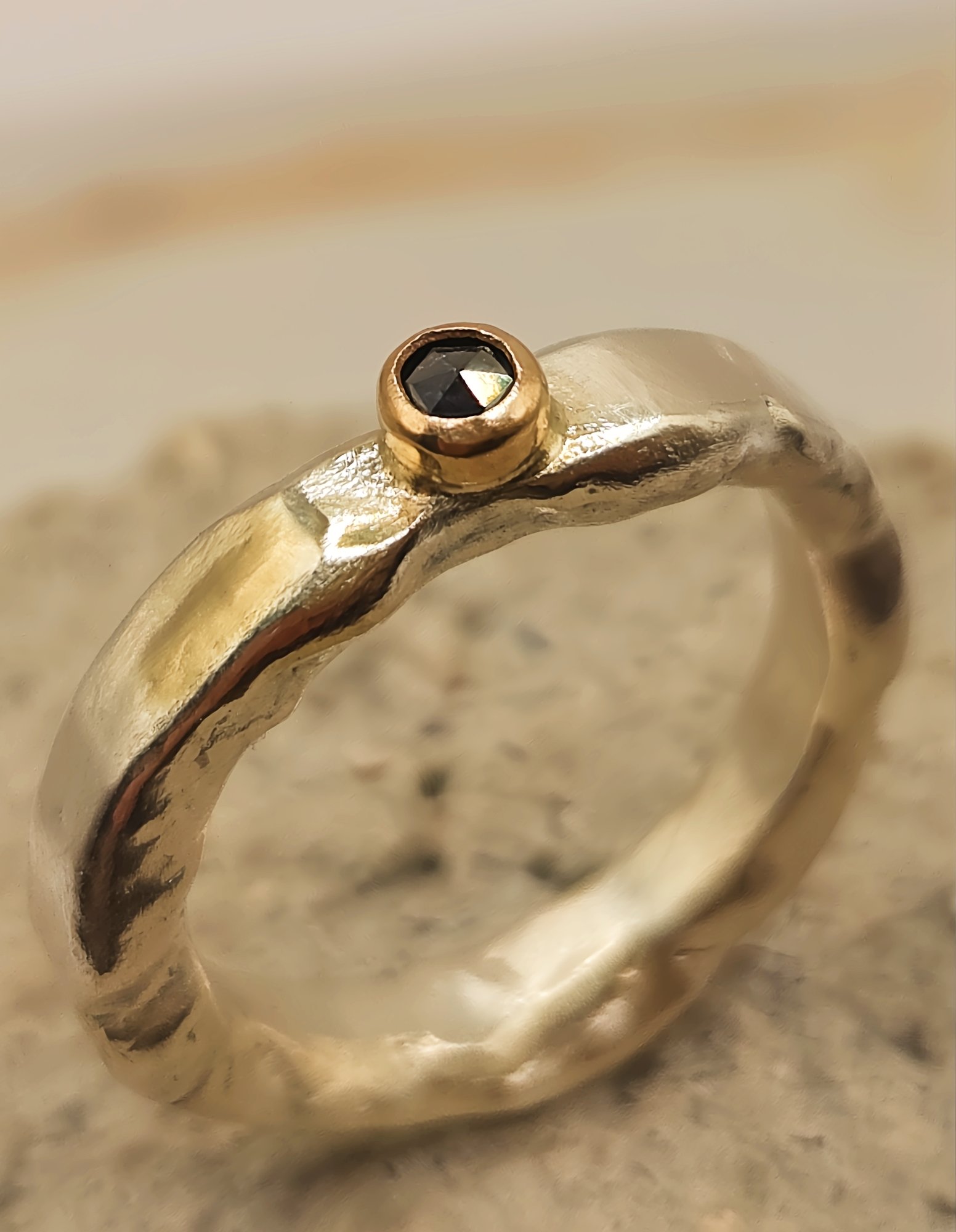 silvergoldblackdiamond13.jpg