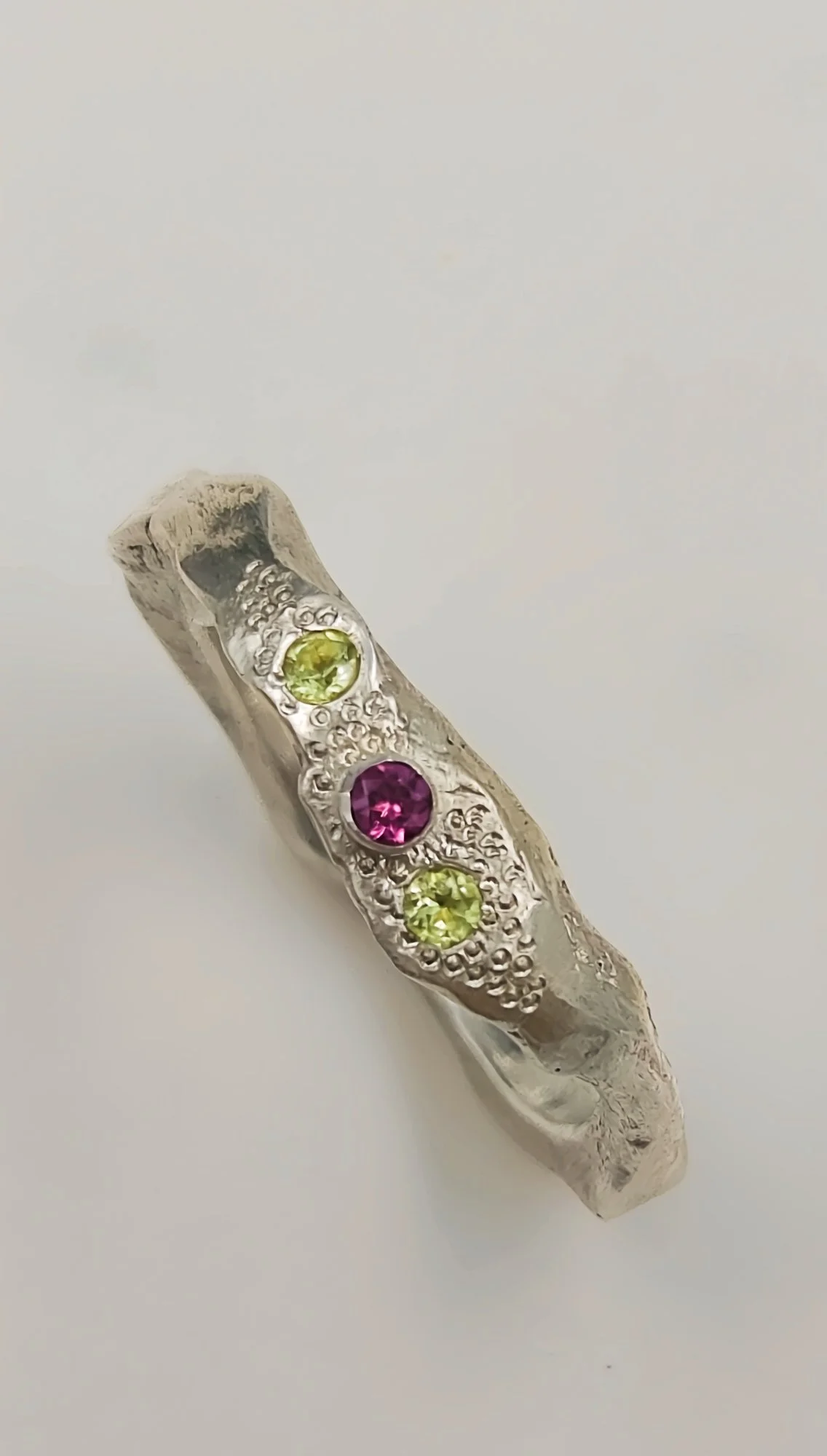 peridotgarnetring14.jpg