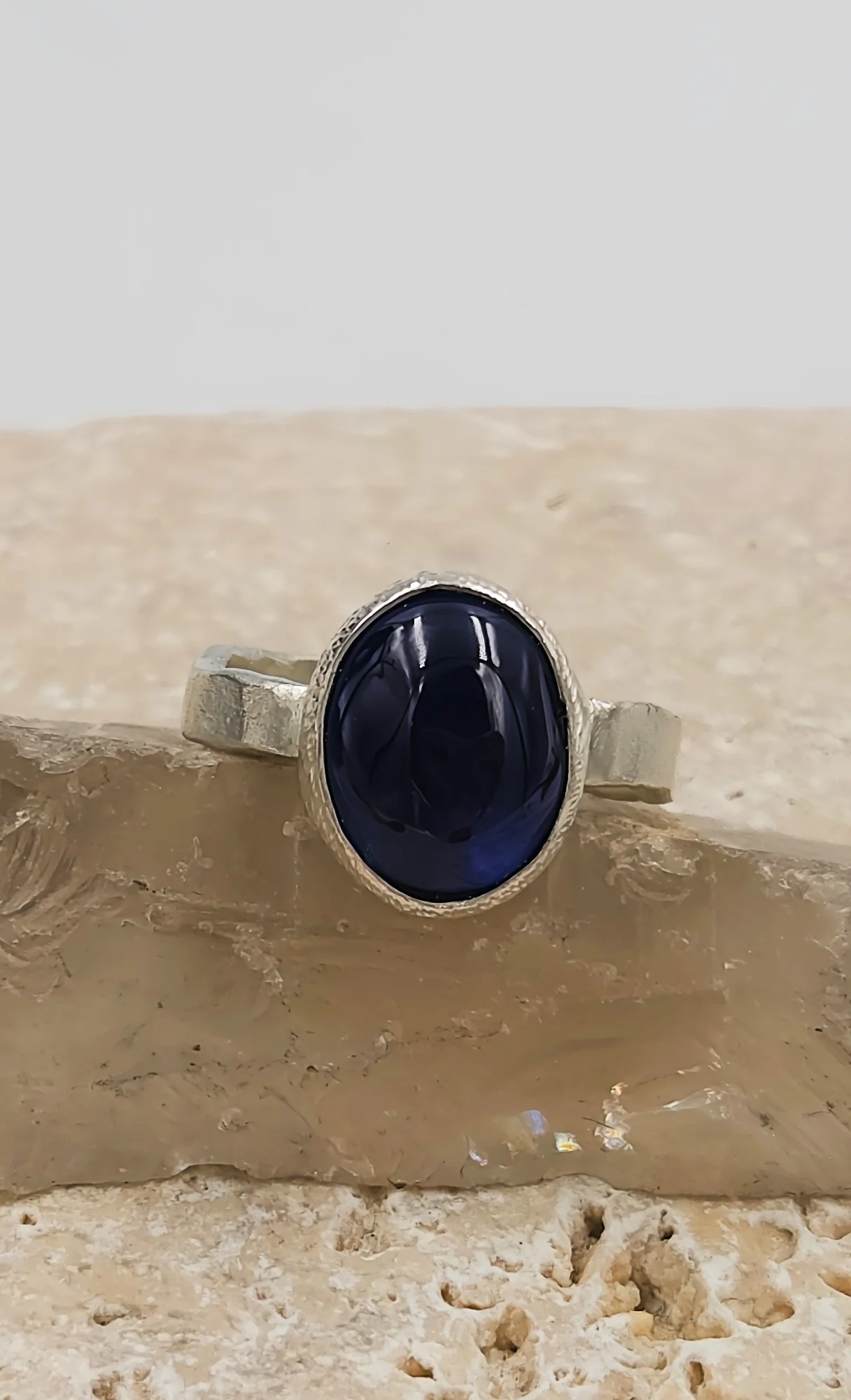 synthsapphirering15.jpg